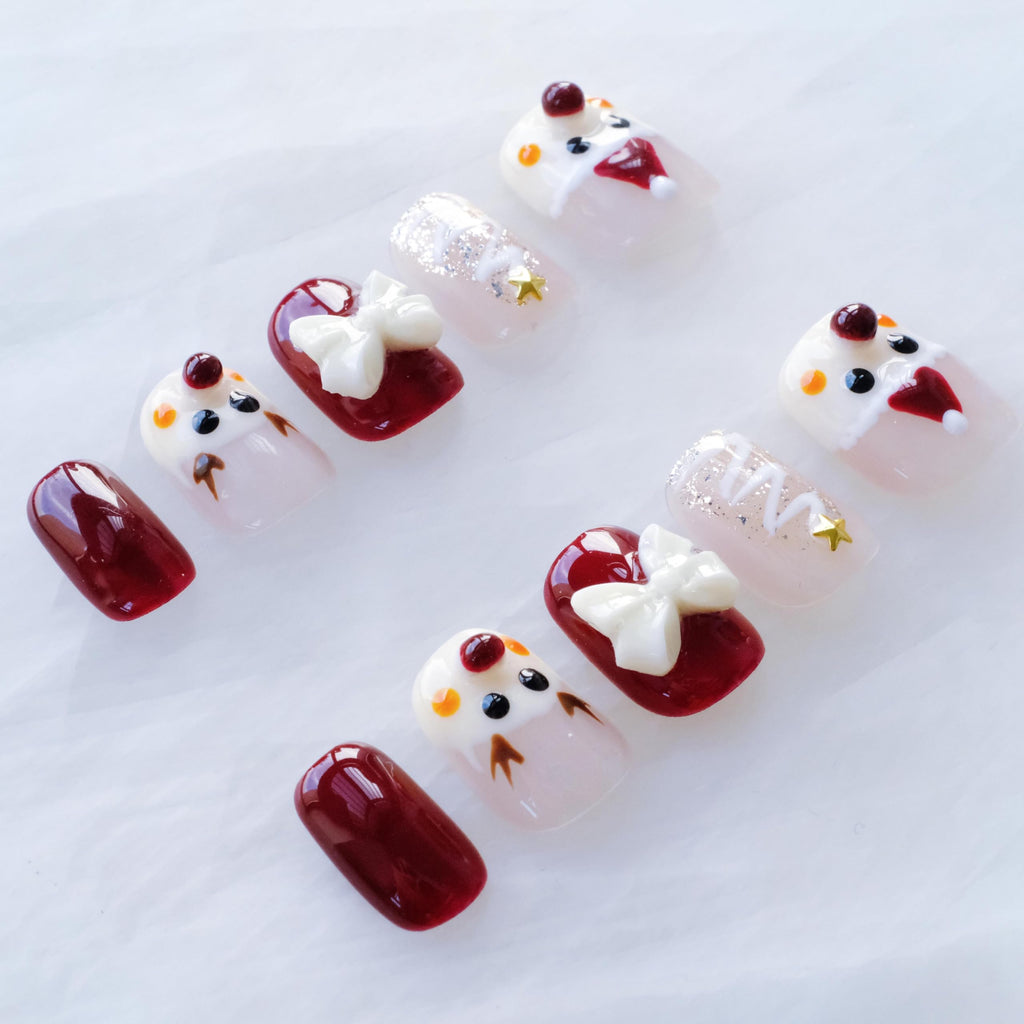 GLORS Christmas Press-On Nails – Short Square Festive Reindeer & Bow (10-Piece, SS)