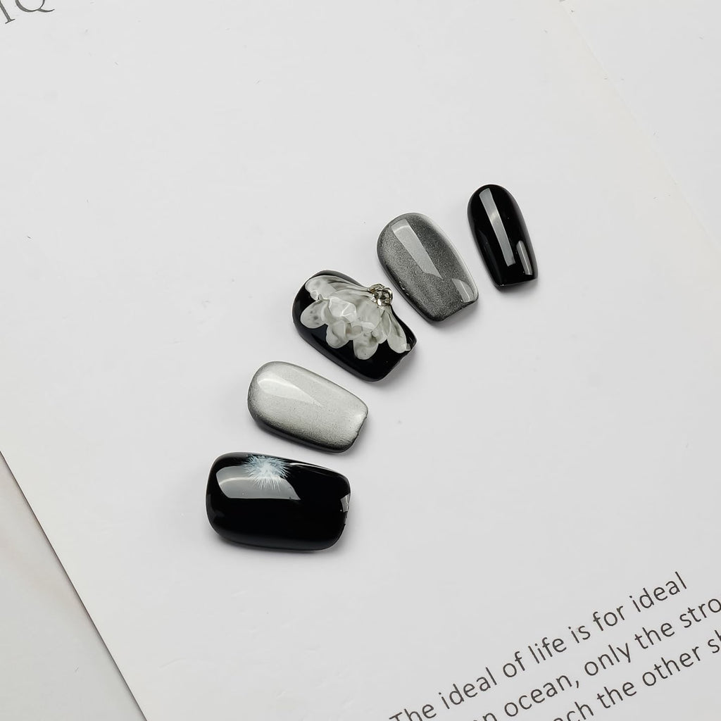 GLORS Press On Nails - Black & Silver, Short Square, Dandelion Wing Pattern (10 Pcs, SS)