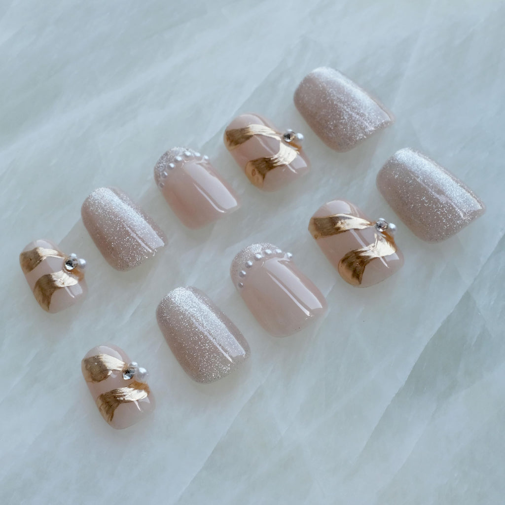 GLORS Purely Handmade Press On Nails – Elegant French Pink Pearl Gold, Short Square, 10 pcs (Medium SS)