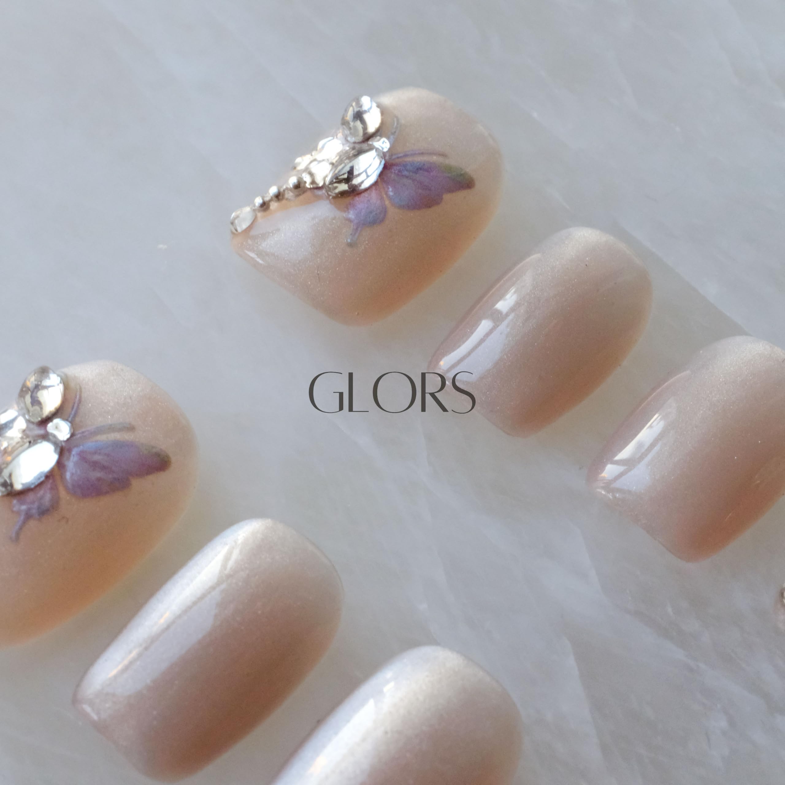 GLORS Purely Handmade Short Press On Nails – Butterfly Cat-Eye Art, 10pcs
