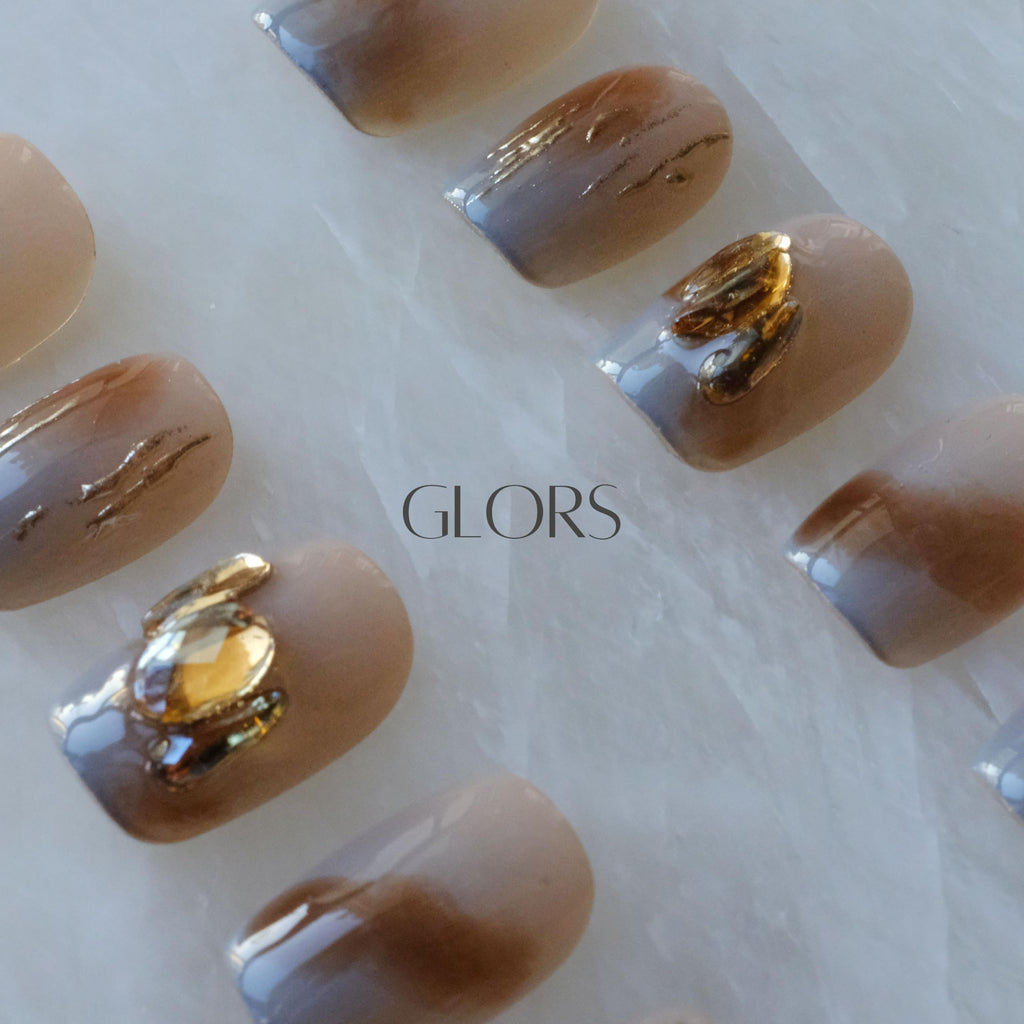 GLORS Purely Handmade Press On Nails | Mist Forest Gradient – Short Square, 10 pcs (SS)