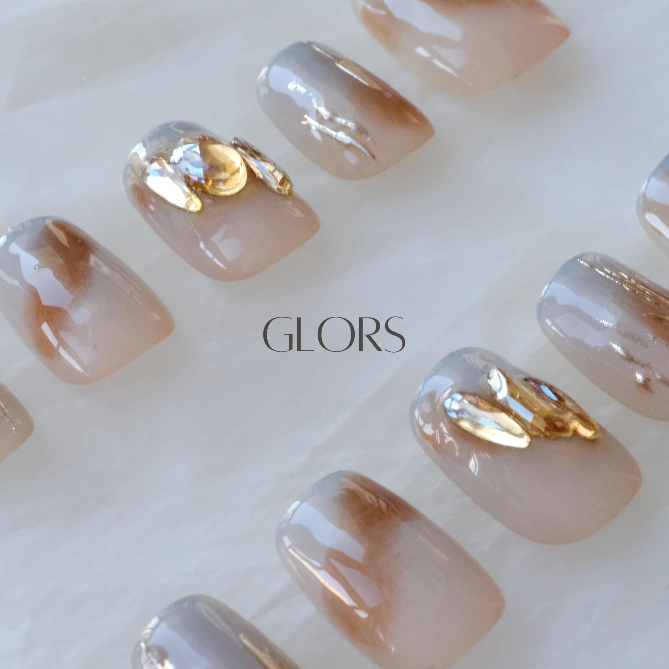 GLORS Purely Handmade Press On Nails | Mist Forest Gradient – Short Square, 10 pcs (SS)