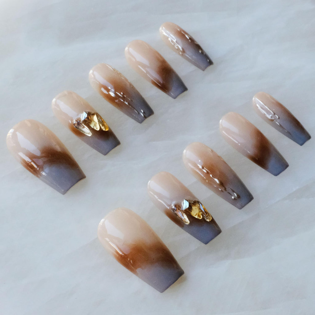 GLORS Ombre Press On Nails – Long Ballerina Nude to Gray with Gold Accents (10-Piece, Large LB)