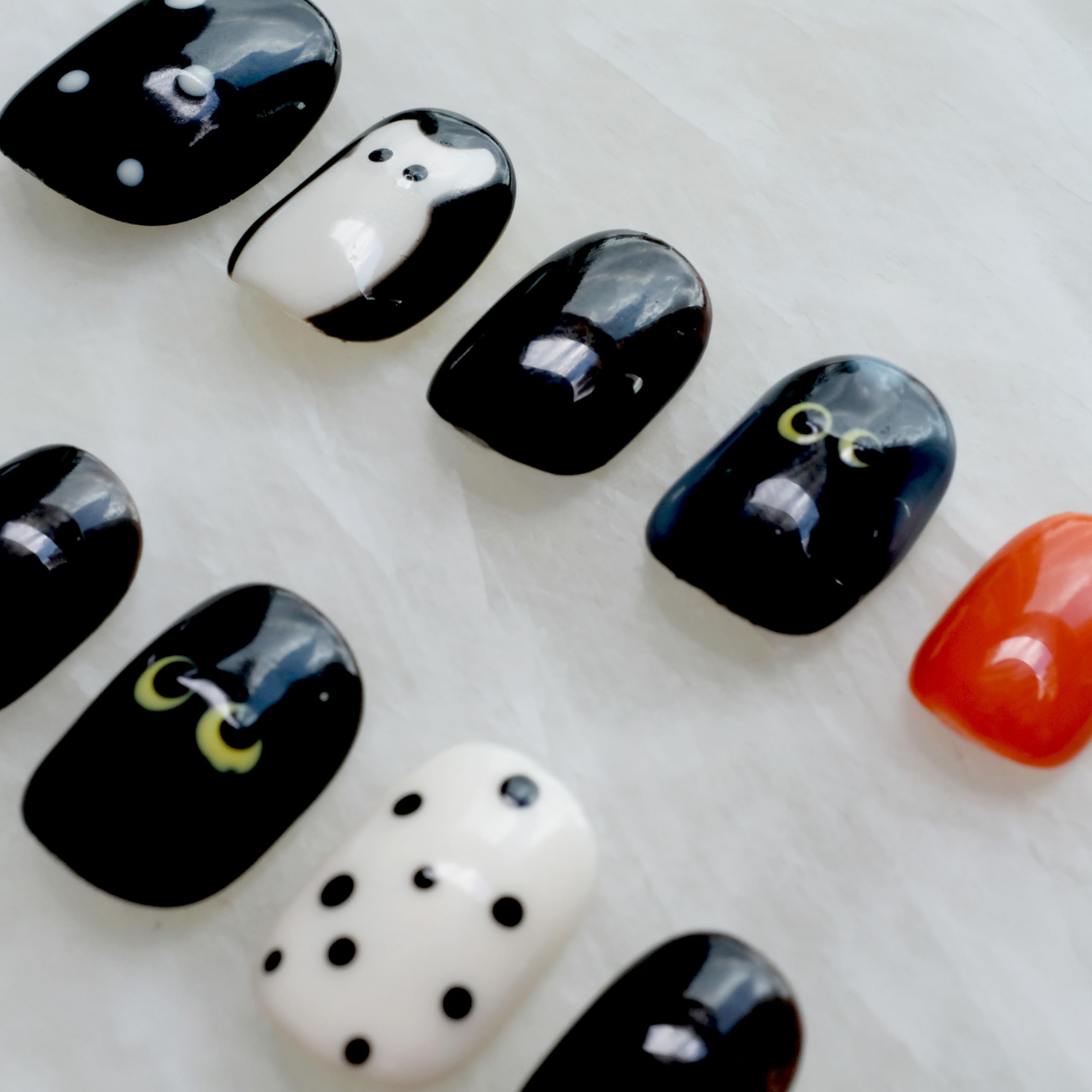 [GLORS] Purely Handmade Press On Nails | Kawaii Black Short Square, 10 pcs (SS) – Salon Quality