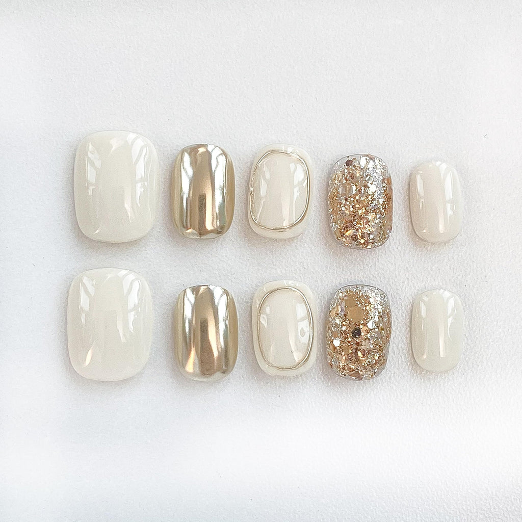 GLORS Purely Handmade Press On Nails | Beige Gold Glitter, Short Square, 10 pcs