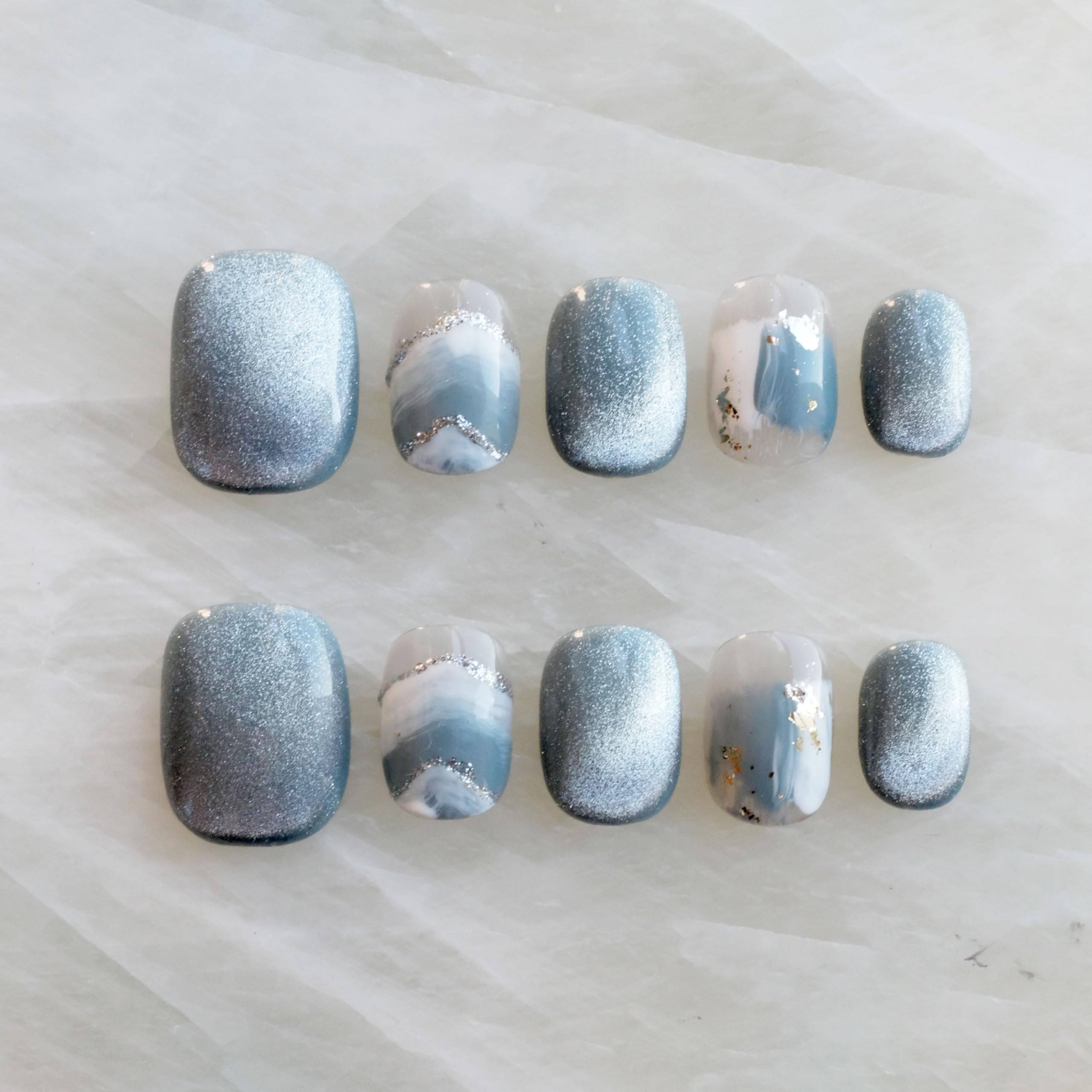 GLORS Purely Handmade Press On Nails – Blue & White Glitter Snow Mountain, Short Square, 10 Pieces