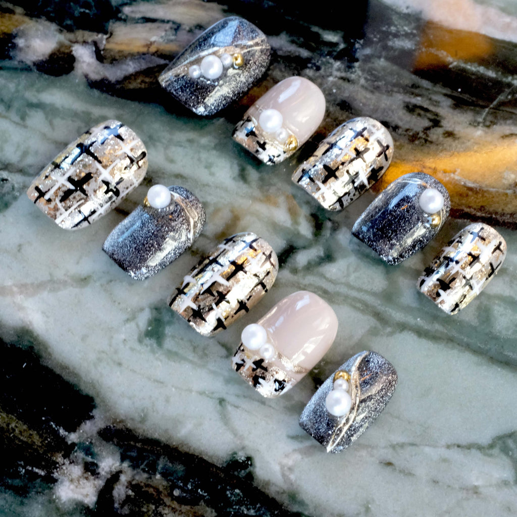 GLORS Purely Handmade Press On Nails | Short Square Gold & Pearl, 10 Pieces (Large, SS) | Salon-Quality Nail Art