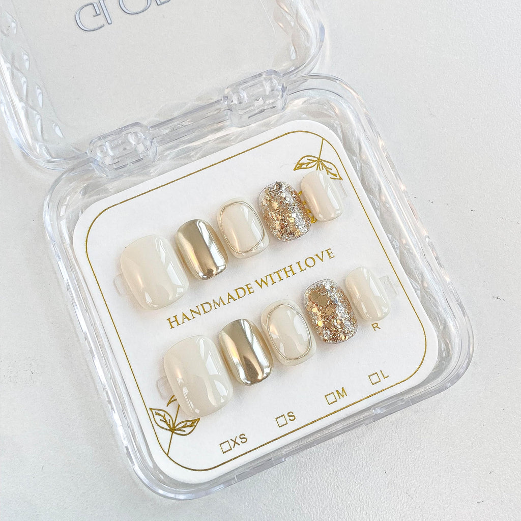 GLORS Purely Handmade Press On Nails | Beige Gold Glitter, Short Square, 10 pcs