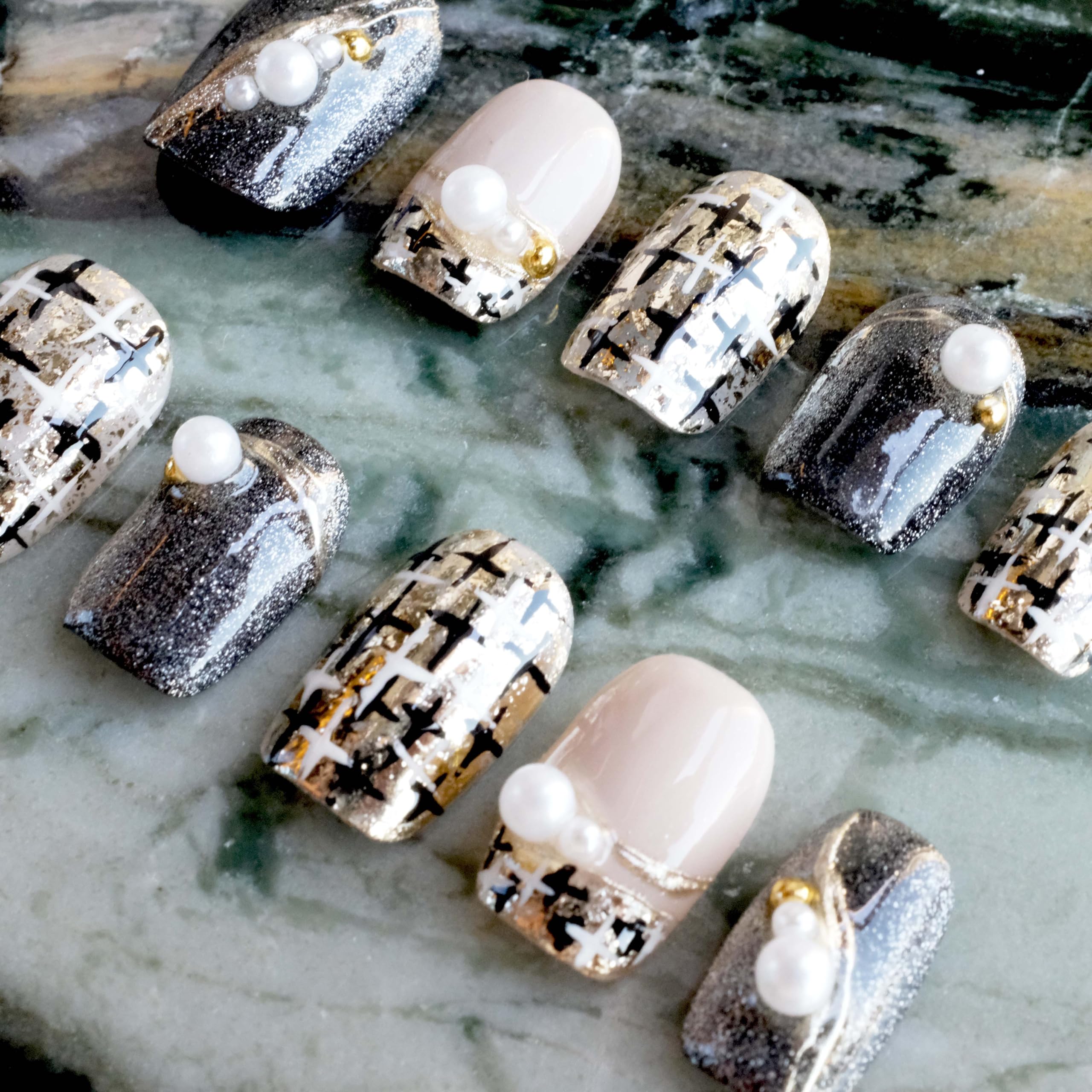 GLORS Purely Handmade Press On Nails | Short Square Gold & Pearl, 10 Pieces (Large, SS) | Salon-Quality Nail Art