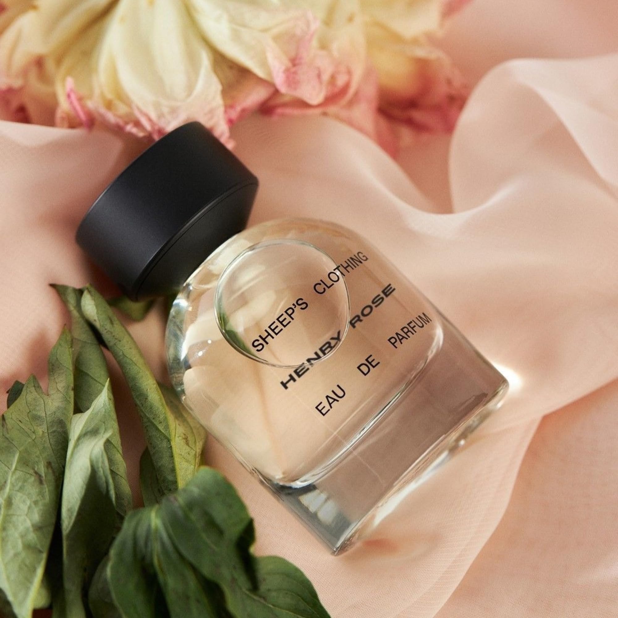 Henry Rose Sheep's Clothing – Unisex Woody Floral Perfume (1.7 fl oz) with Rose Absolute & Amber | EWG Verified
