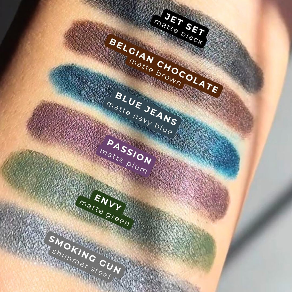 Honeybee Gardens Effortless Eye Liner Pencil in Passion – Rich Pigment, Smooth Glide, Vegan & Gluten-Free
