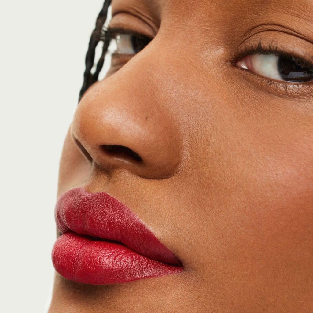 ILIA Lip Sketch Hydrating Crayon Blue Note – Hydration, Plump, Soft-Matte Finish, 12-Hour Wear