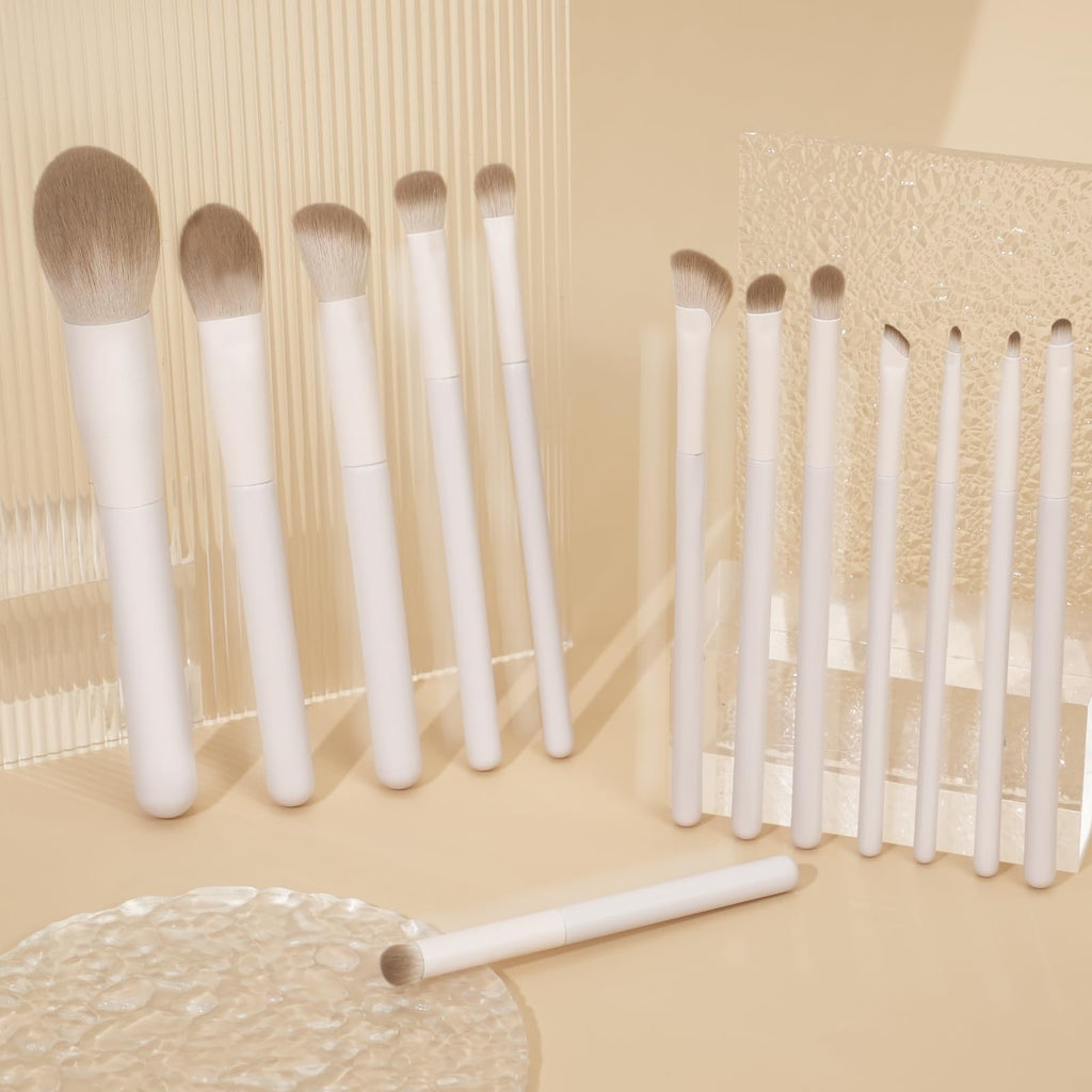 Intercilium Rains 13-Piece Makeup Brush Set – Premium Synthetic Pro Kit Milky B521