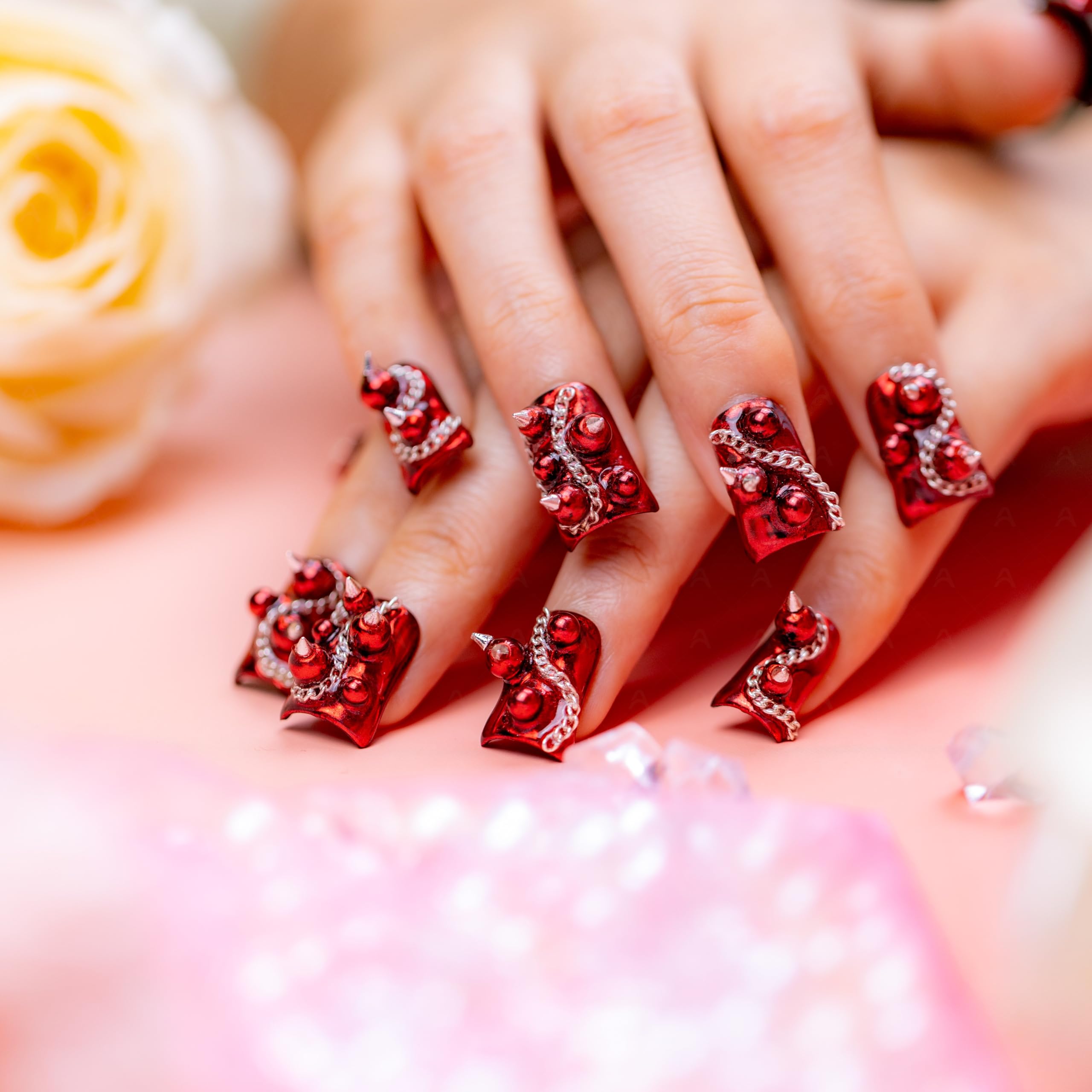 IntoVibes 10 Pcs Luxury Acrylic Press On Nails – Short Duck Shape, Red, Reusable, Punk Rivets & Chains (Size L)
