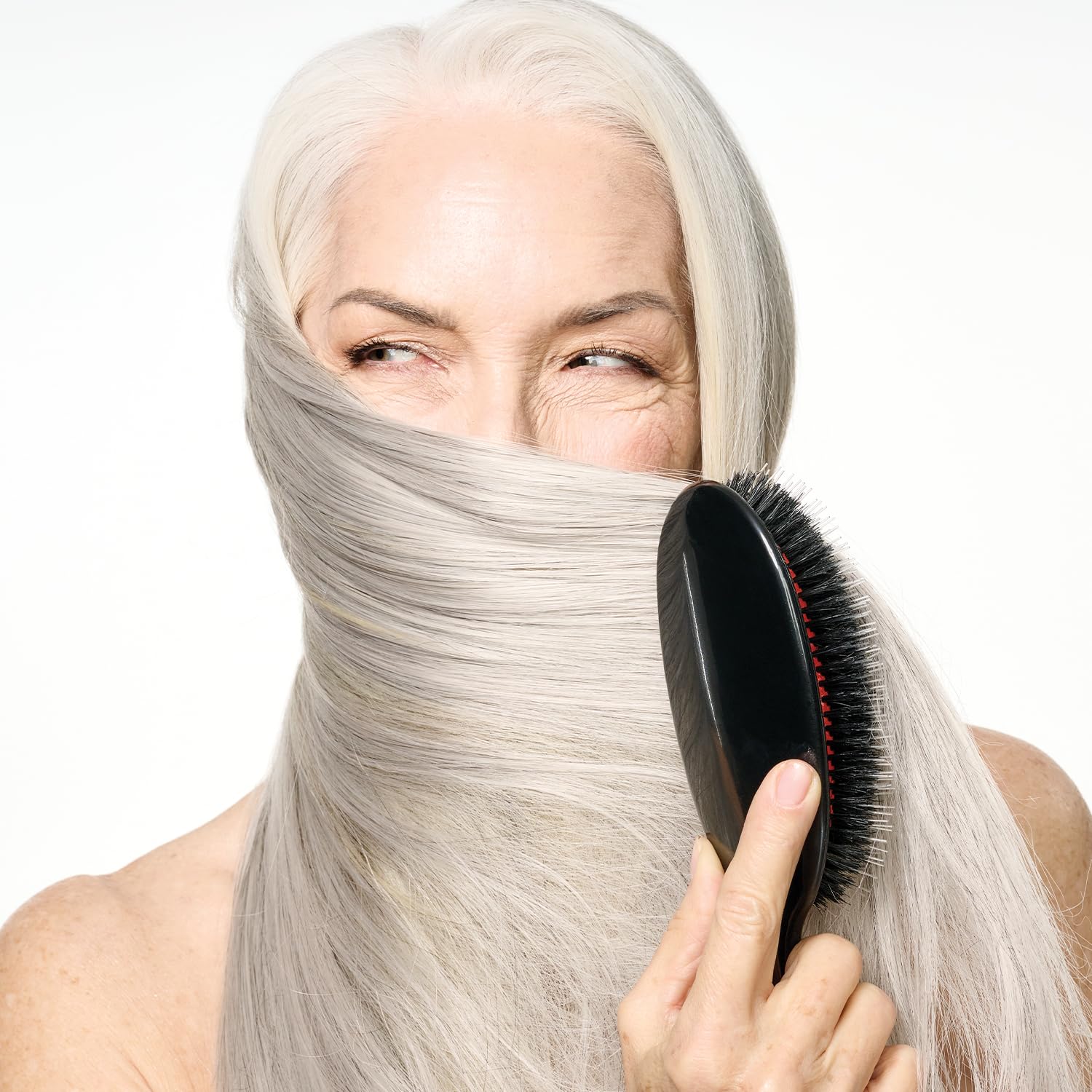 ion Texturizing Wax – Lightweight, Pliable Hold for Defined Short Styles