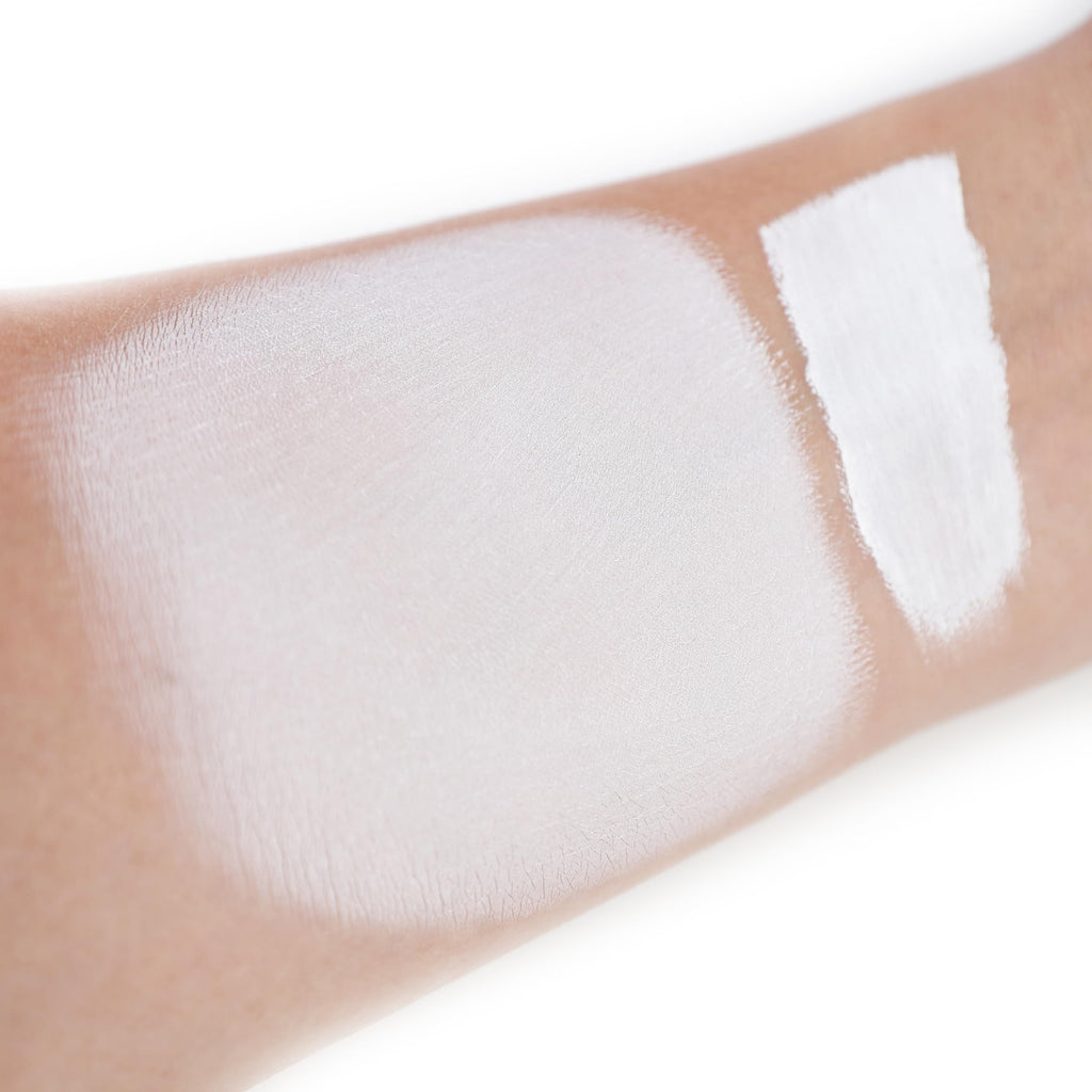 IS'MINE White Liquid Foundation – Matte Finish, Vegan & Cruelty-Free (1.05 fl oz)