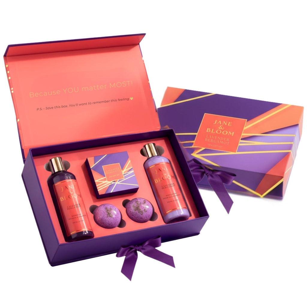 Gifts for Women Who Have Everything: Jane & Bloom Lavender & Bergamot Spa Gift Set