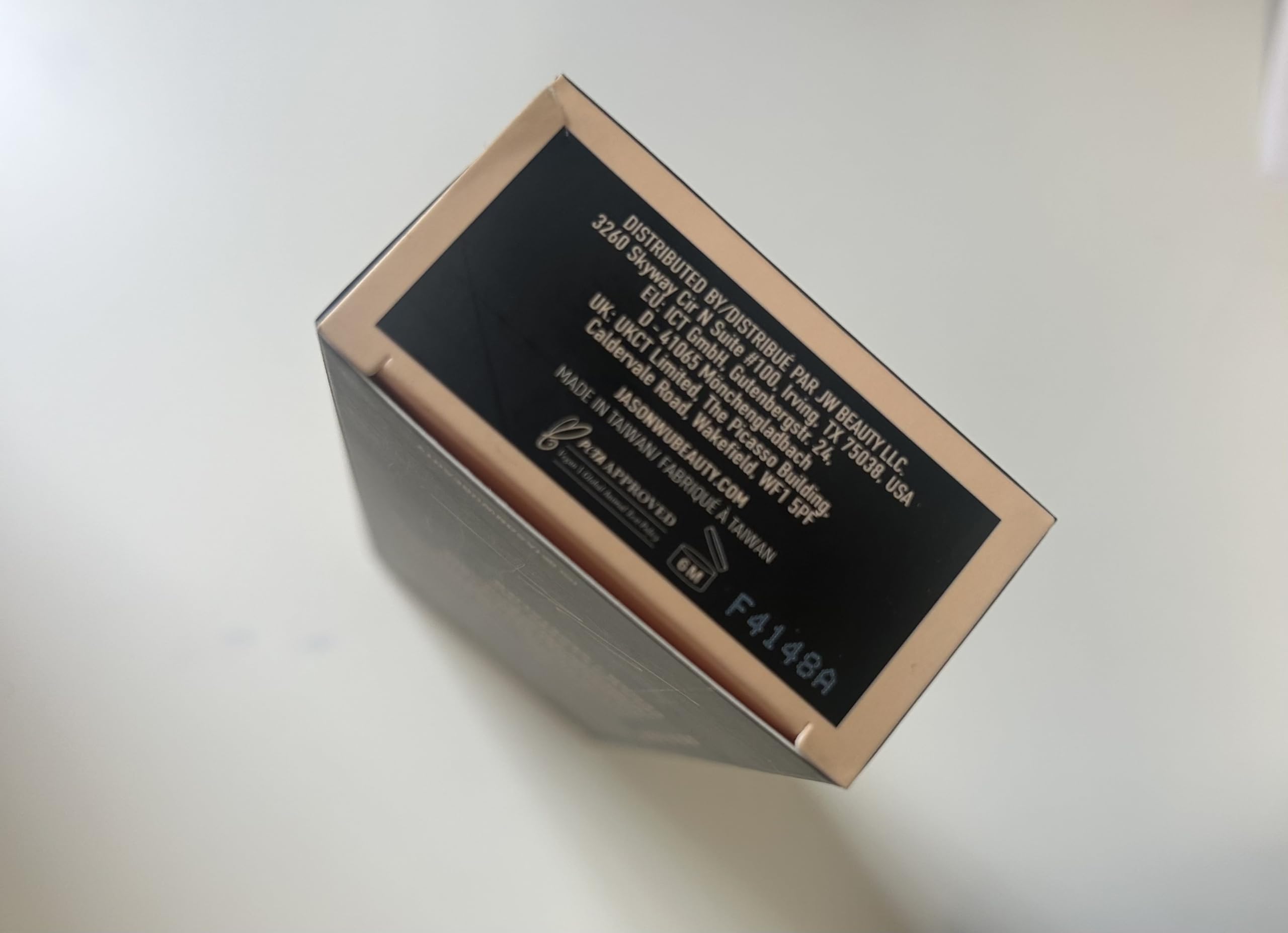 Jason Wu Tinted Moisturizer Meets CC Cream Skin 4 – Very Fair + Neutral