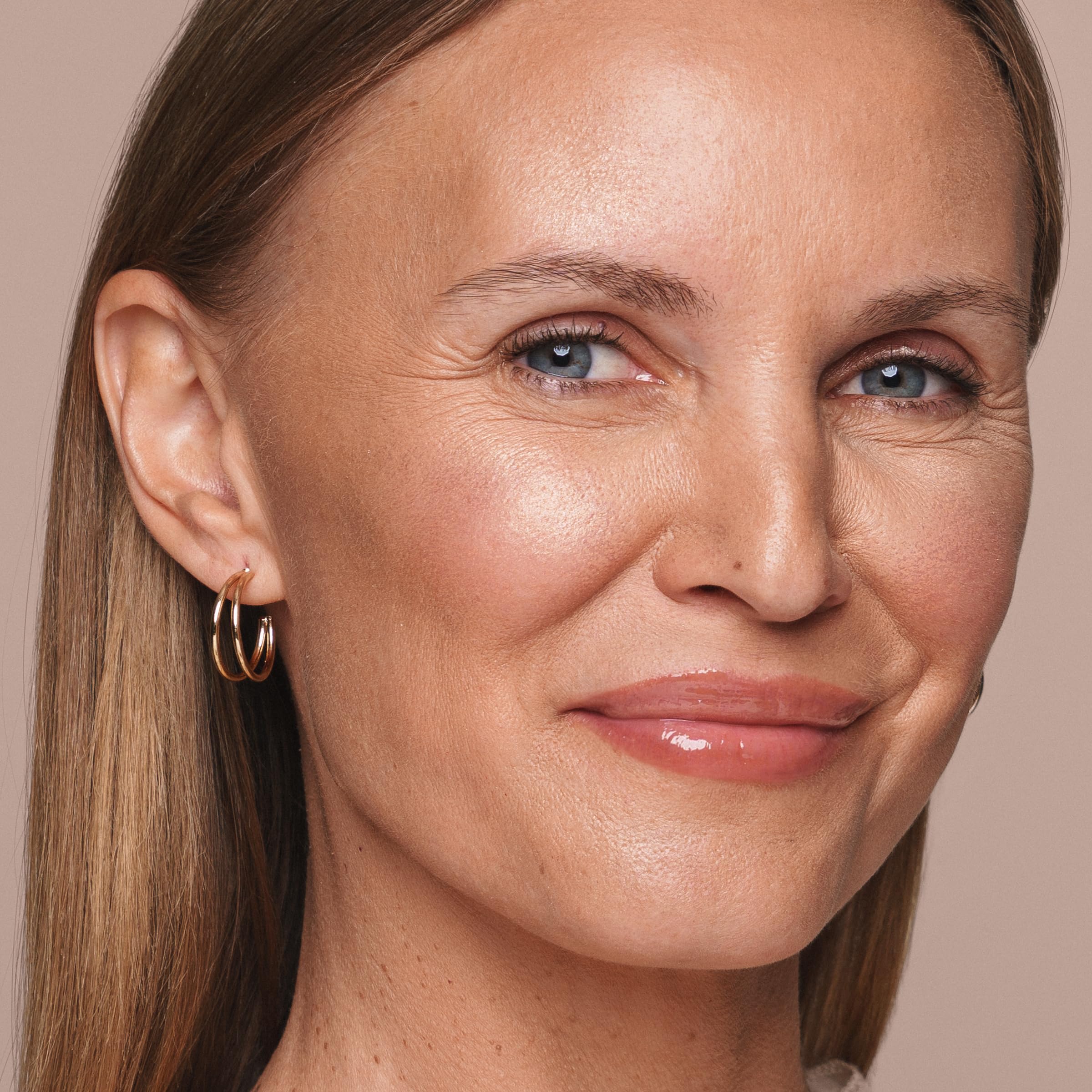 Jouer Powder Highlighter – Buildable, Talc-Free Face Luminizer in Citrine