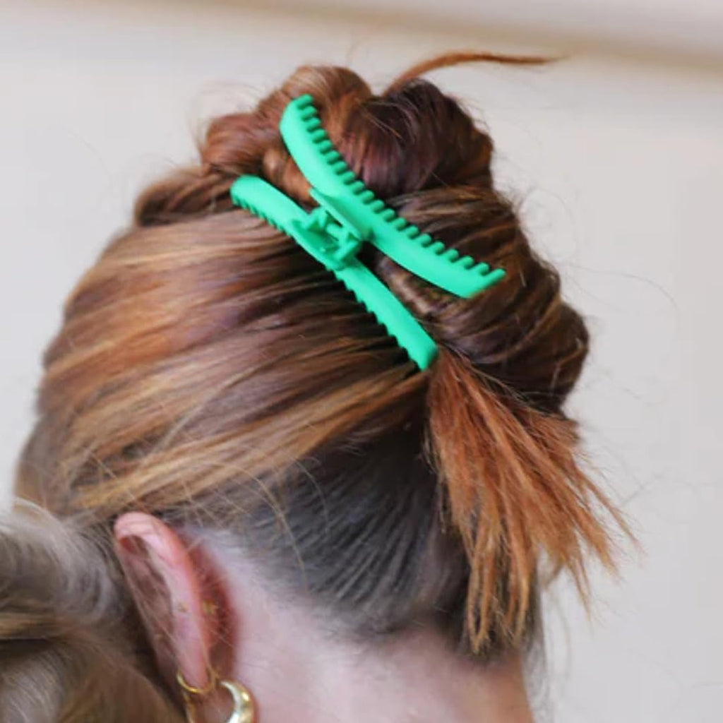 KAXI Hold Everything Midi Hair Claw - 44-Teeth Strong Clip (Emerald Green)