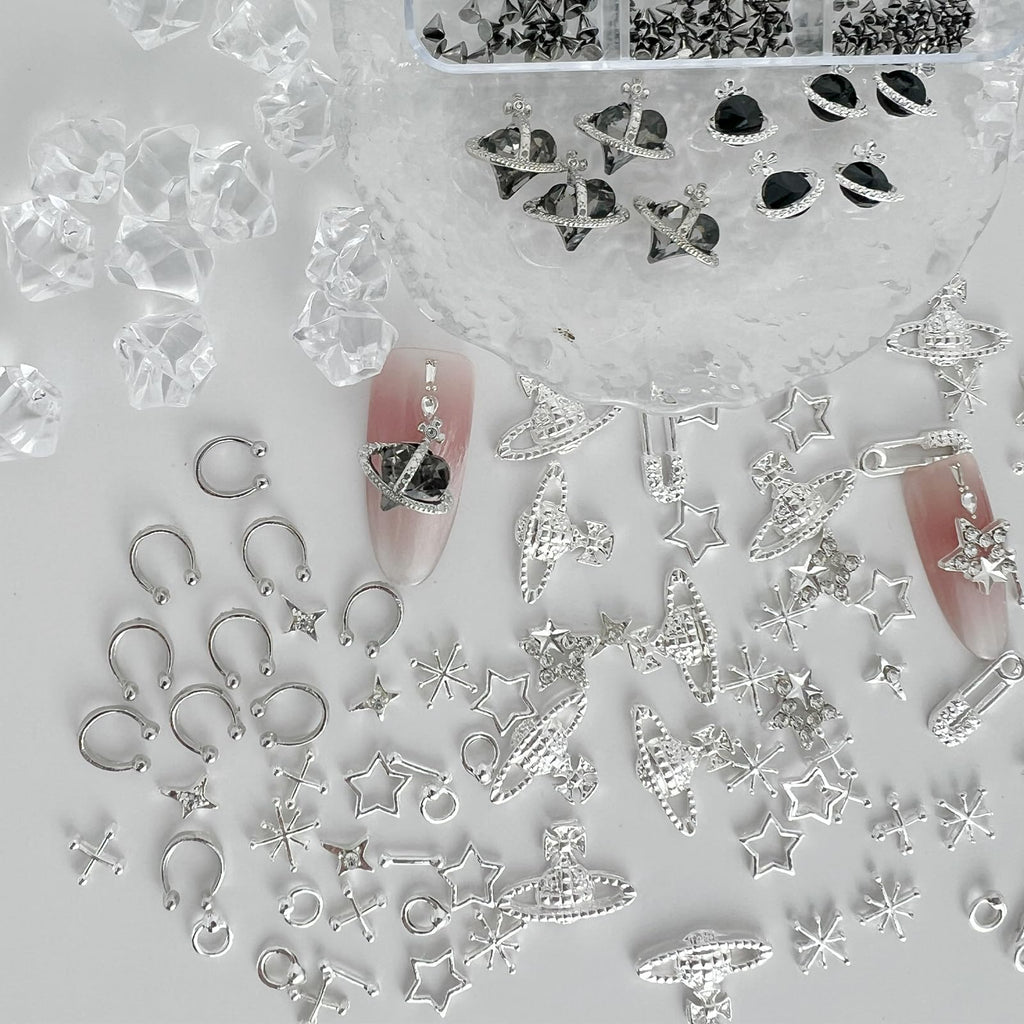 KINGNAME 110 Pcs Punk Nail Charms Kit – 3D Goth Jewelry for Nail Art, Y2K Planet & Spike Accessories