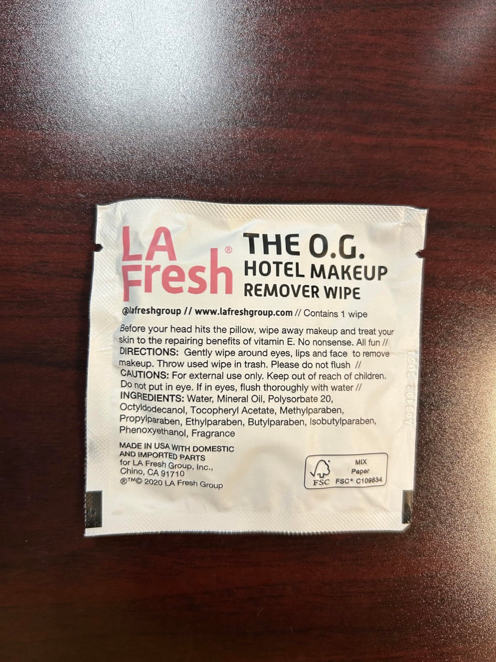 La Fresh Makeup Removal Wipes Waterproof 50 Count – Travel Skin Care Essentials
