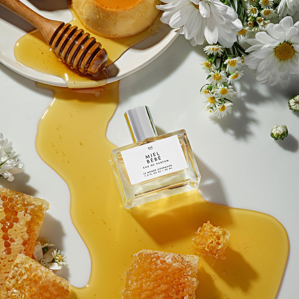 Le Monde Gourmand Miel Bébé Spray EDP – Praline, Honey, Sandalwood & Orange Notes | 1 fl oz (30 ml)