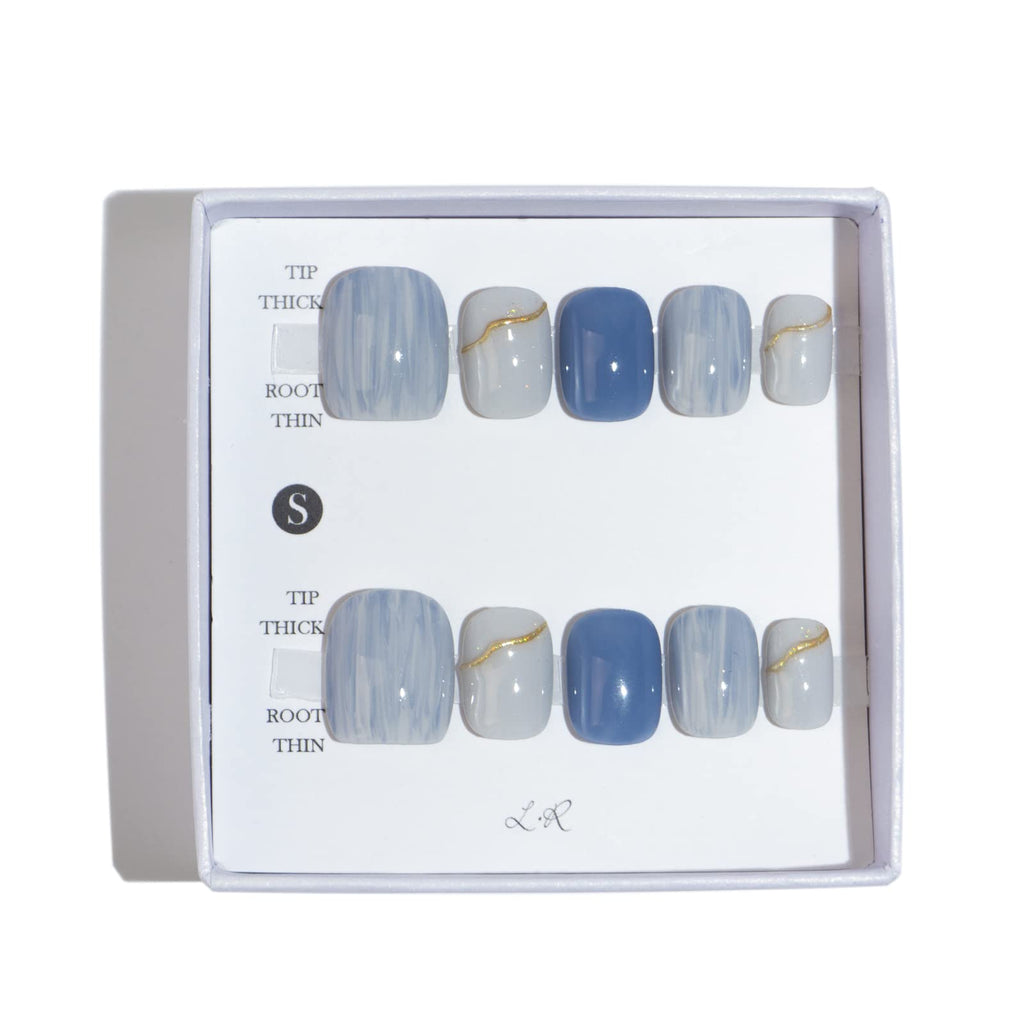 Light Rain Medium Size Hand-made Press-On Nails — 3D Gel UV Finish by Pro Manicurist