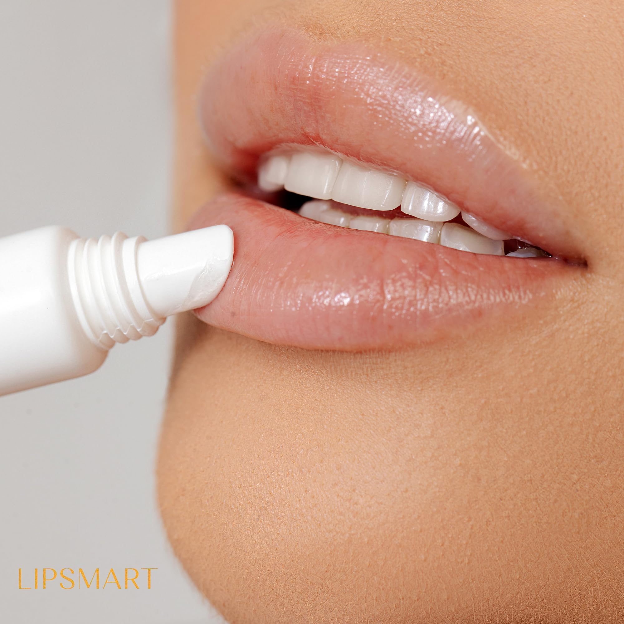 LipSmart Ultra Hydrating Lip Treatment Moisturizer and Volumizer — Deep Hydration for Dry Lips
