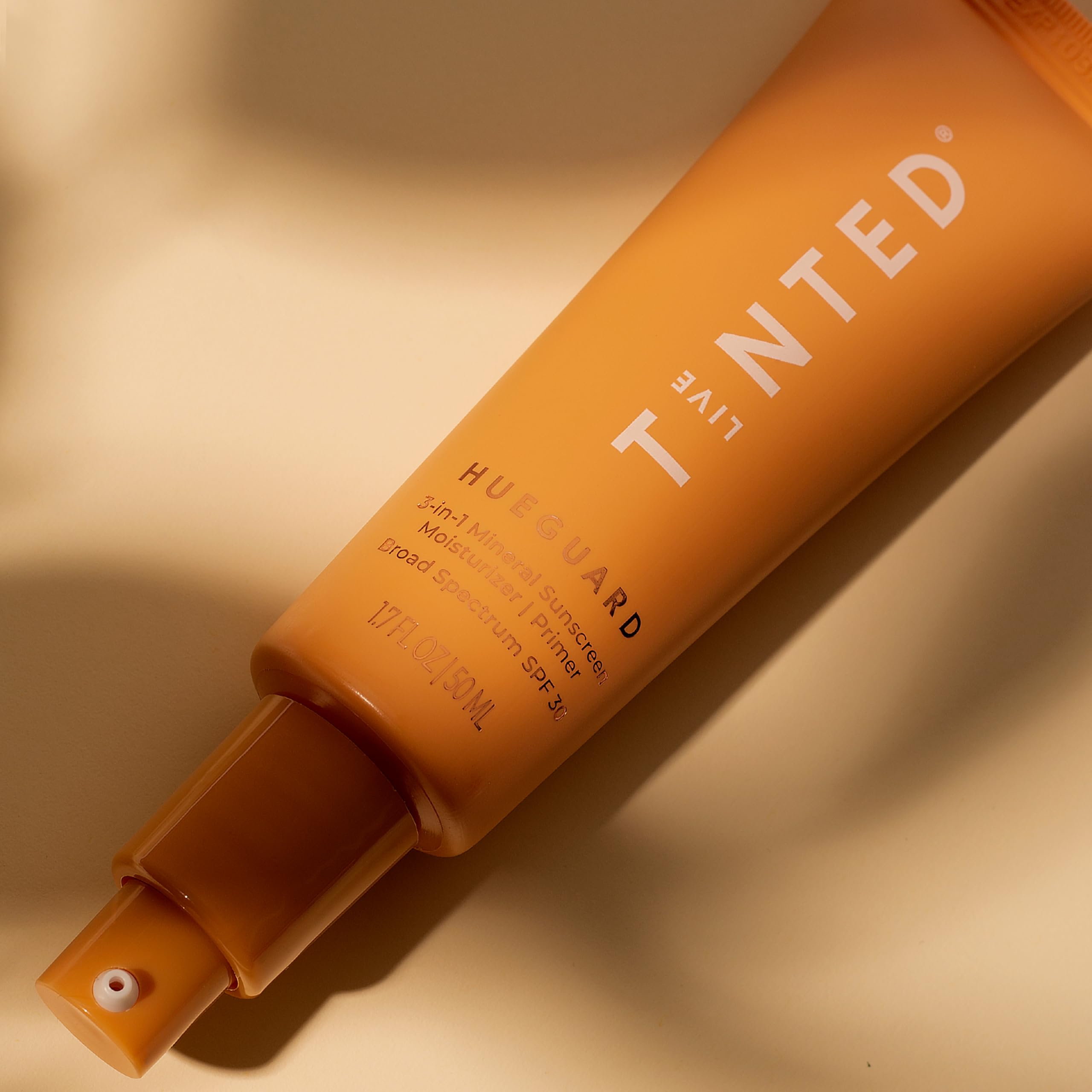 Live Tinted Hueguard 3-in-1 Mineral Sunscreen SPF 30 – Moisturizer & Primer for Face & Body, 1.7 oz