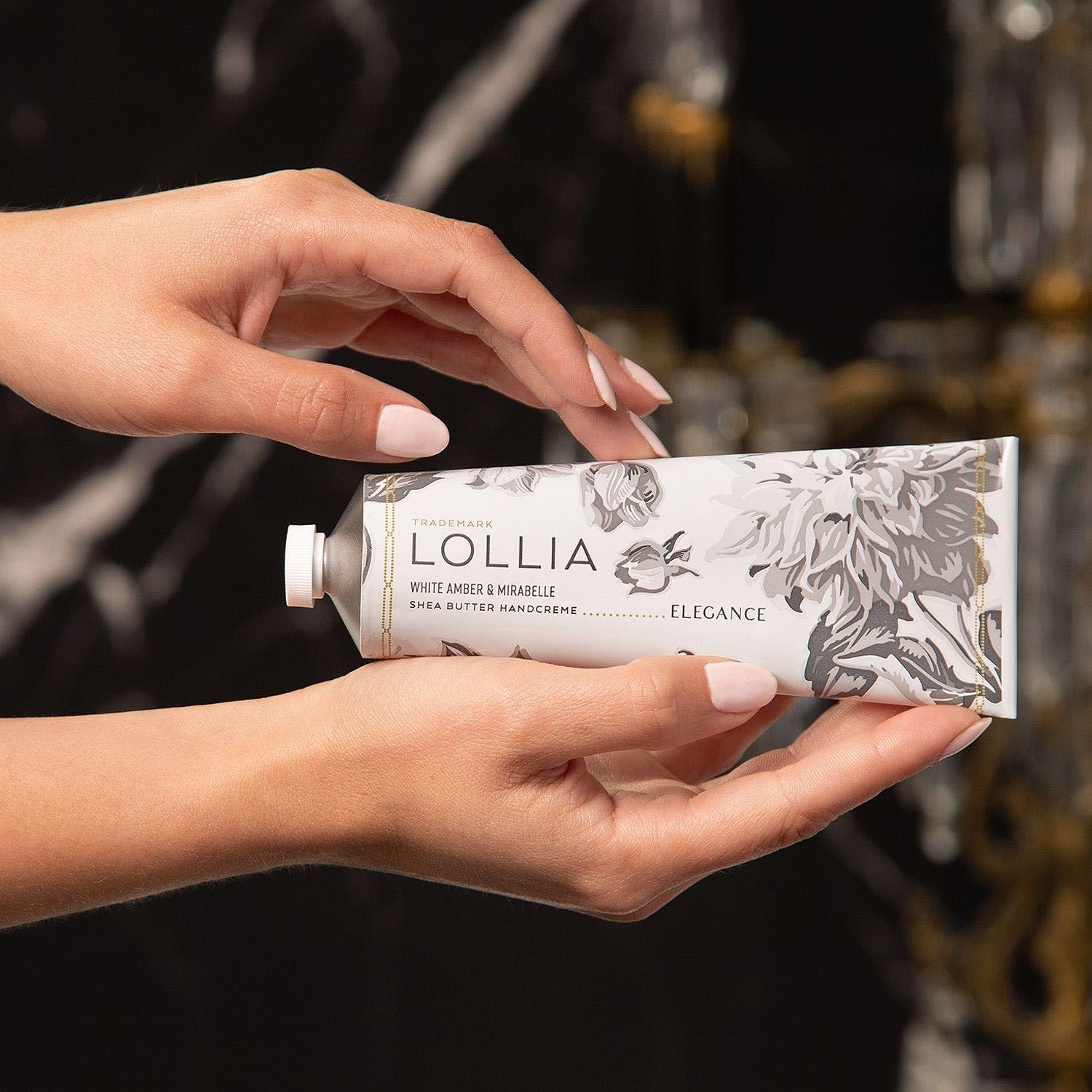 LOLLIA Elegance Handcreme, 4 oz — White Amber & Mirabelle, Moisturizing Hand Cream for Dry Hands