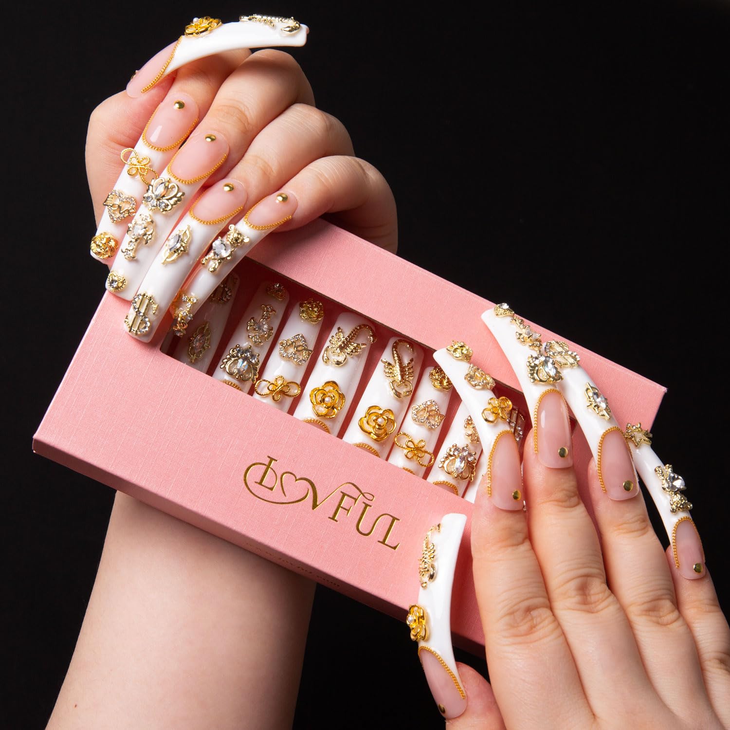 LOVFUL Chicago Nails – Full Crystal Coverage, Reusable, Curve-Long 2.2 in