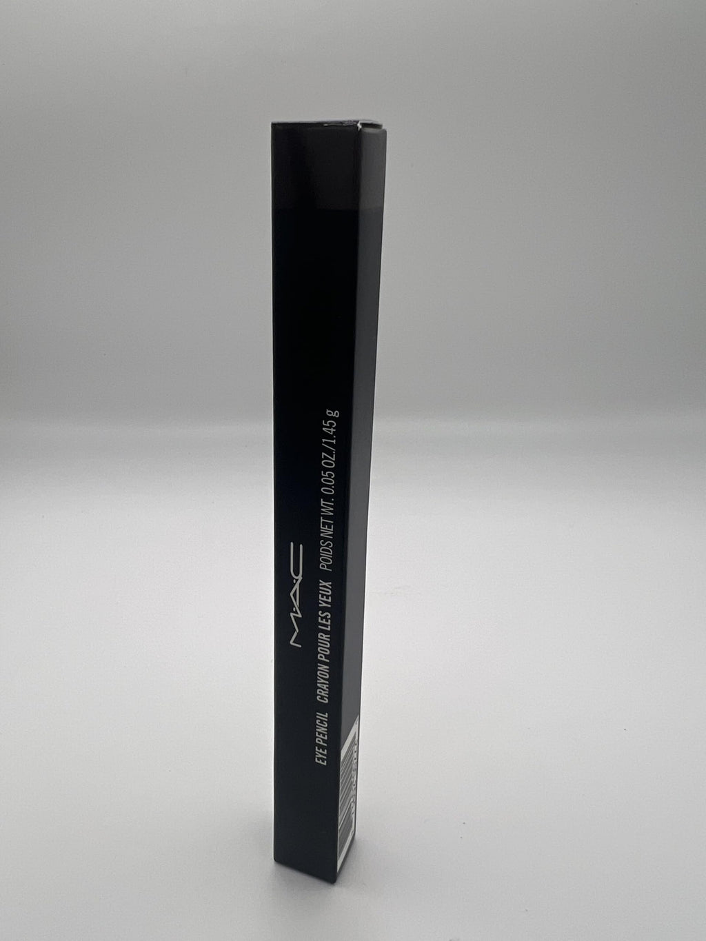 MAC Eye Pencil Coffee – Creamy Brown Eyeliner for Precise Definition