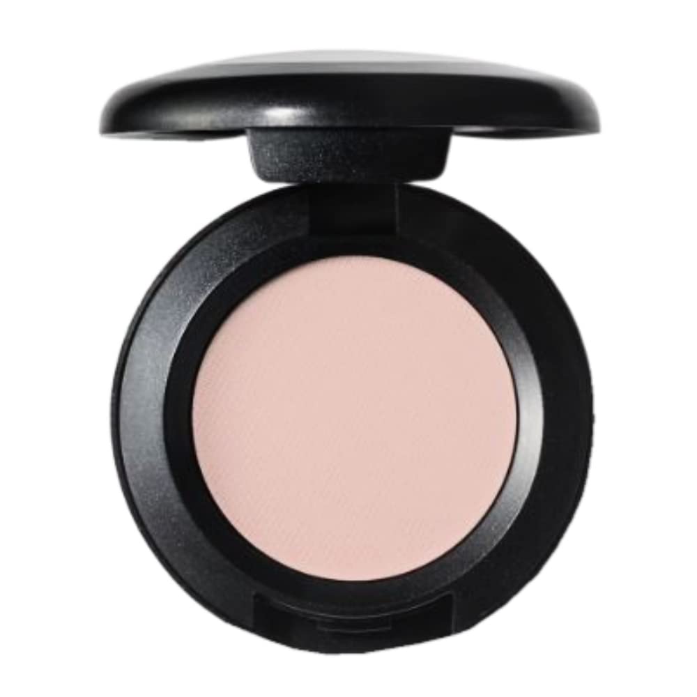 MAC Eye Shadow Cozy Grey Matte – Smooth, Buildable Cool Chalky Grey
