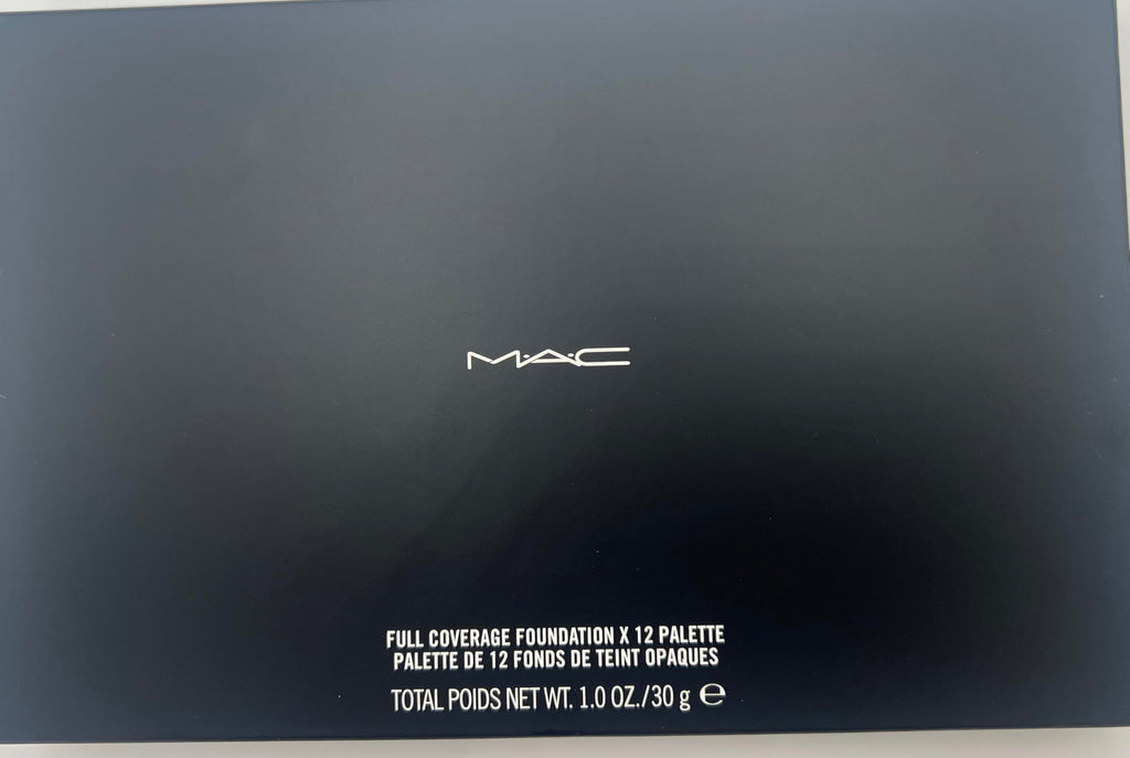 MAC Full Coverge Foundation x 12 Pro Palette — 1 oz / 30 g (12 Shades)