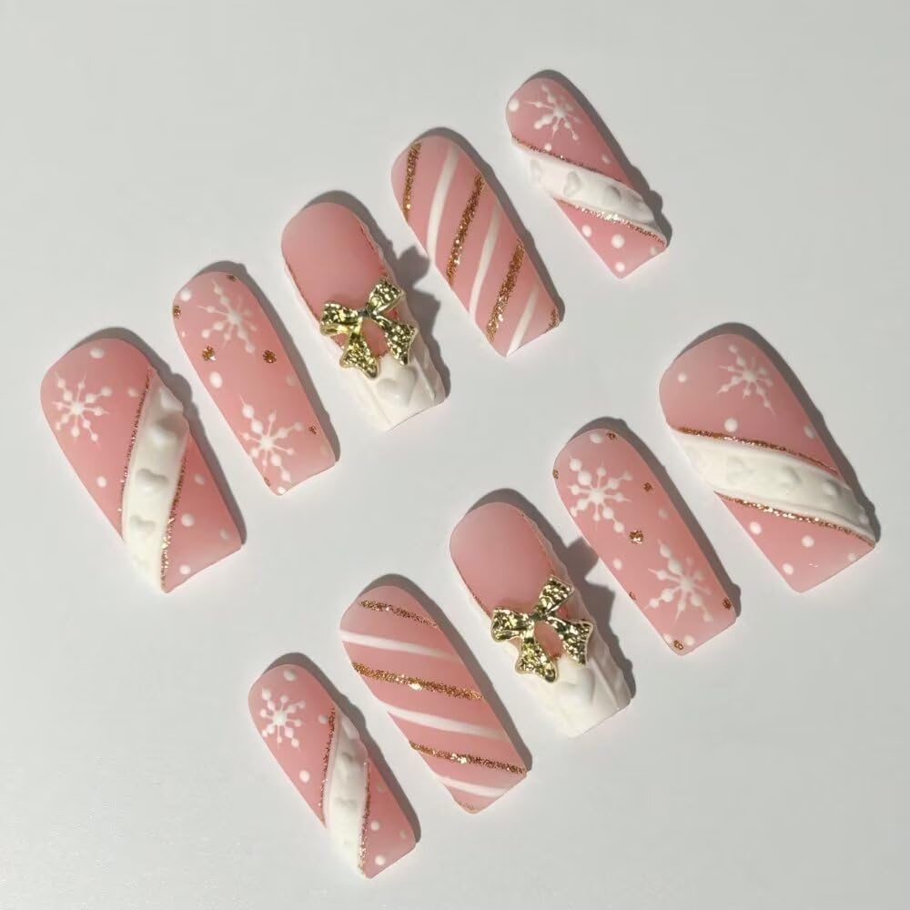 MAGLFELL Christmas Press On Nails – Square Nails with Snowflakes & Gold Bow, 10 Pcs, Reusable ABS