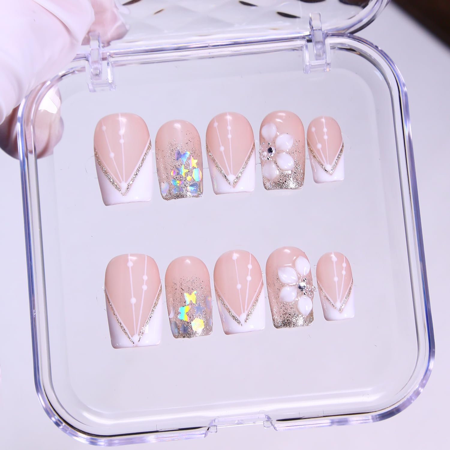 MAGLFELL Press On Nails - Short Square Handmade Nail Art | DIY Kit