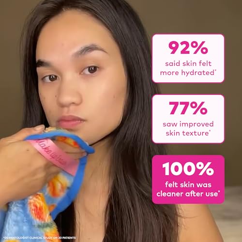 MakeUp Eraser PRO – The Original Water-Activated Makeup Remover (Apricot, 1ct)