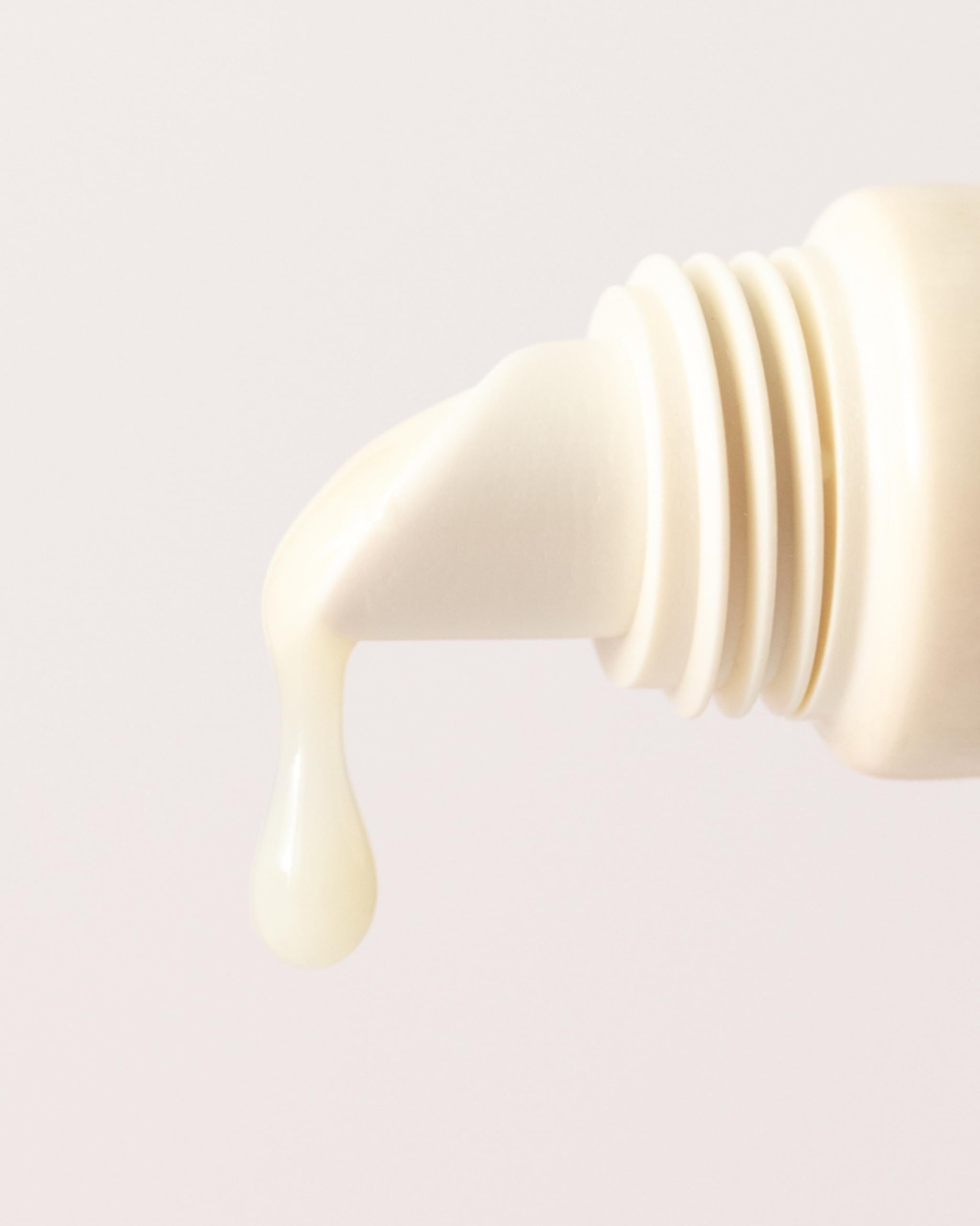 MARA Sea Silk Lip Balm Treatment – Algae Plumping & Deep Hydration
