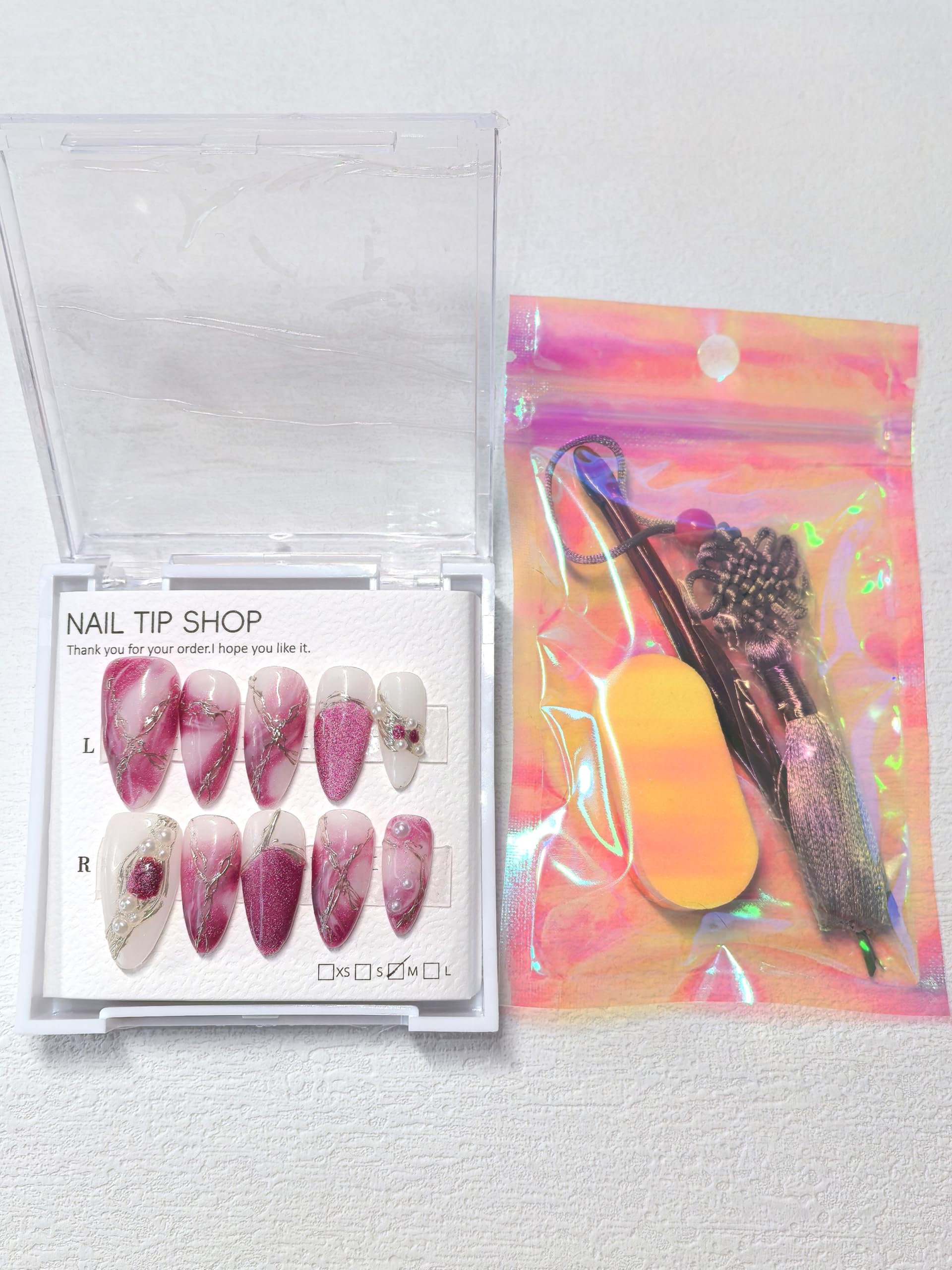 Medium Almond Pink & White Press On Nails — 3D Pearl, Glitter & Gold Line Art (10 Pieces)