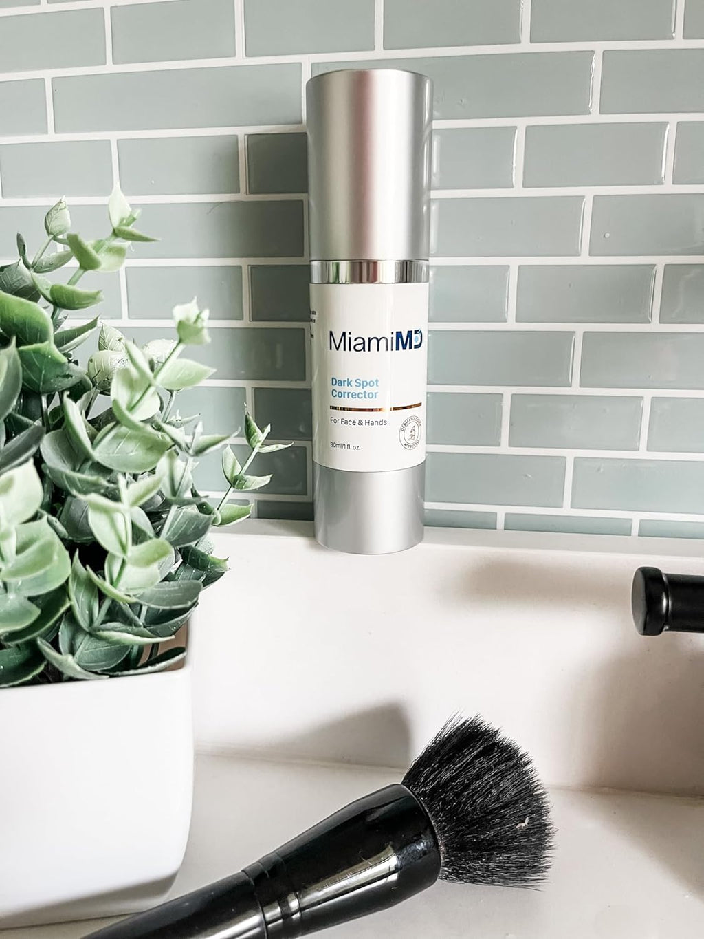 MiamiMD Dark Glow Renewal Corrector Serum – Anti-Aging Dark Spot Remover for Face, Body & Hands | Paraben Free, Fragrance Free | 30ml