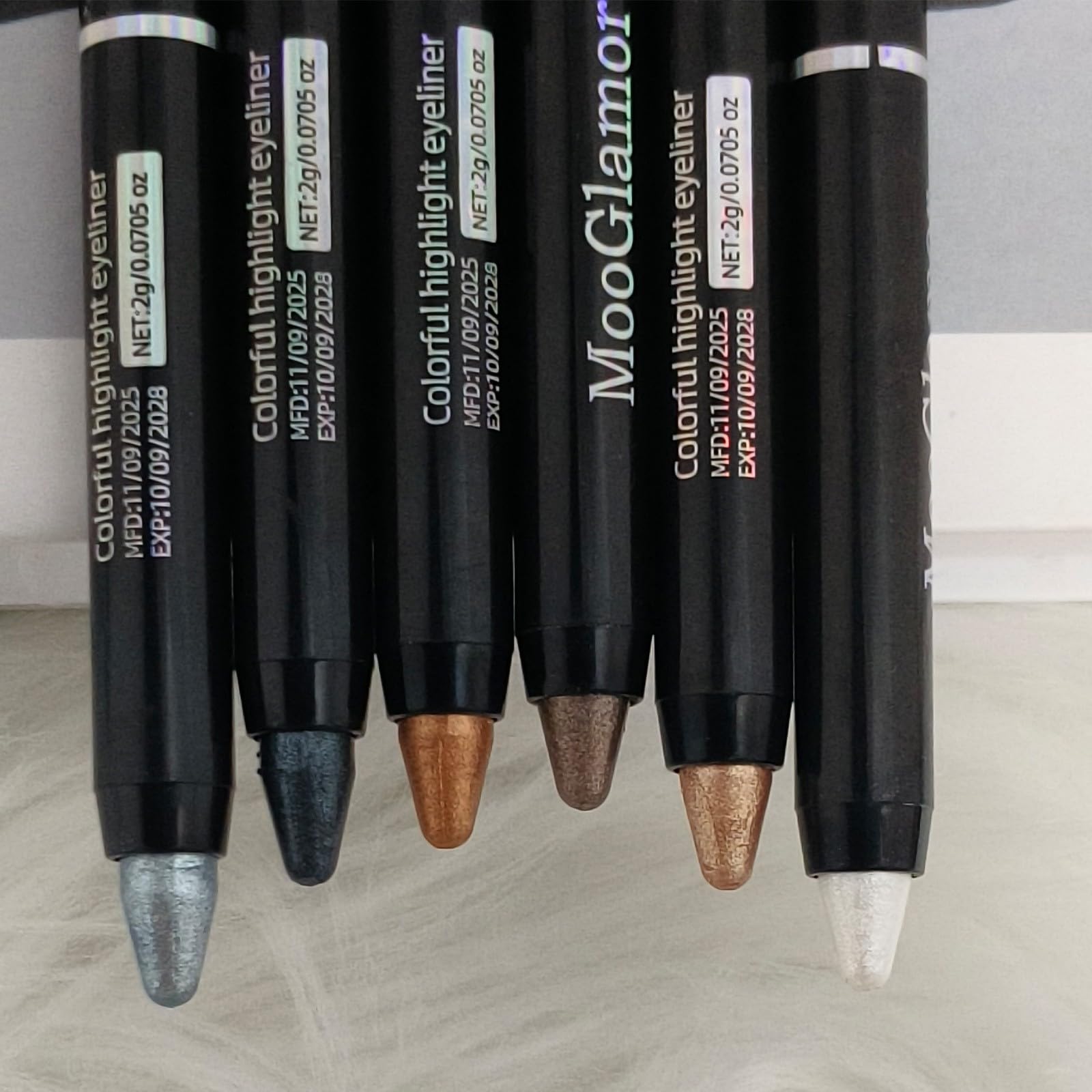 MooGlamor 6 Pcs Eyeshadow Stick Set – Shimmer Retractable Eye Shadow Pens