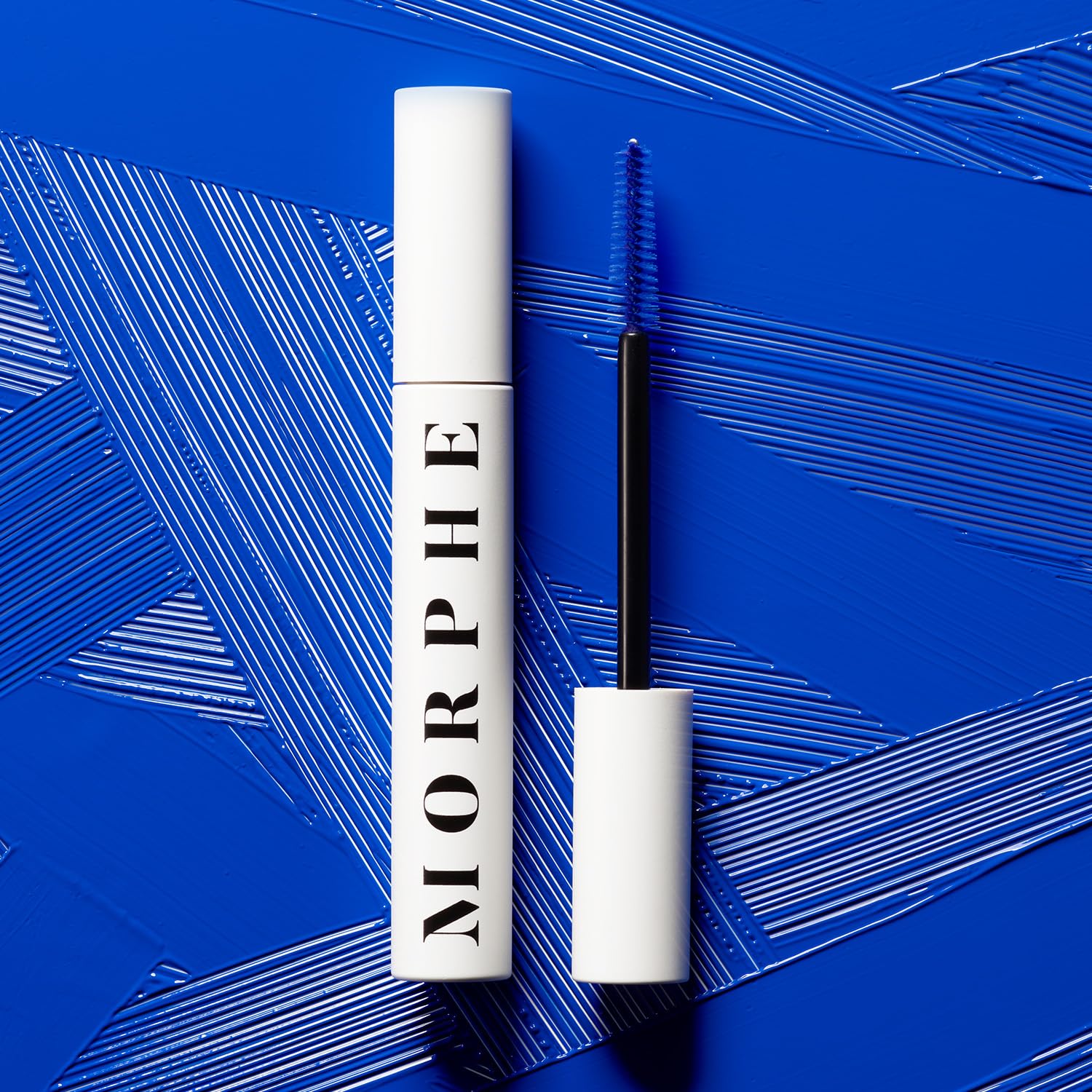 MORPHE Big Prime Lash Primer – Blue-Tinted Volumizing Pre-Mascara Conditioning Primer (0.34 oz)