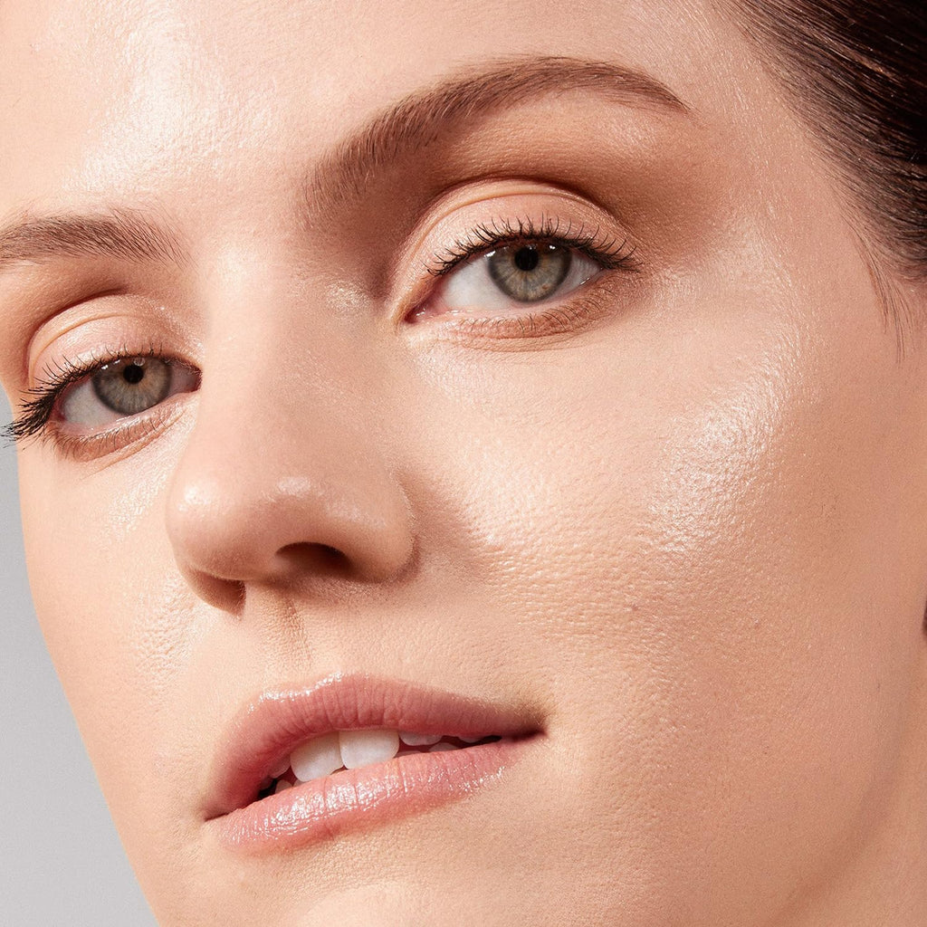 Morphe Lightform Dewy Foundation - Extended Hydration, Long-Wear Buildable Coverage in Light 02N