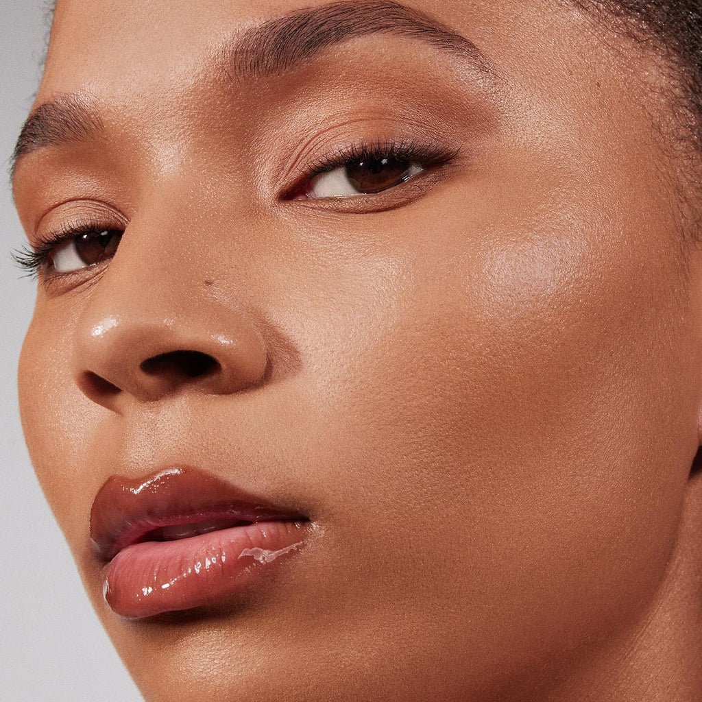 MORPHE Lightform Dewy Foundation — Extended Hydration, Natural Radiant Finish, Buildable Medium Coverage (Rich 23C)