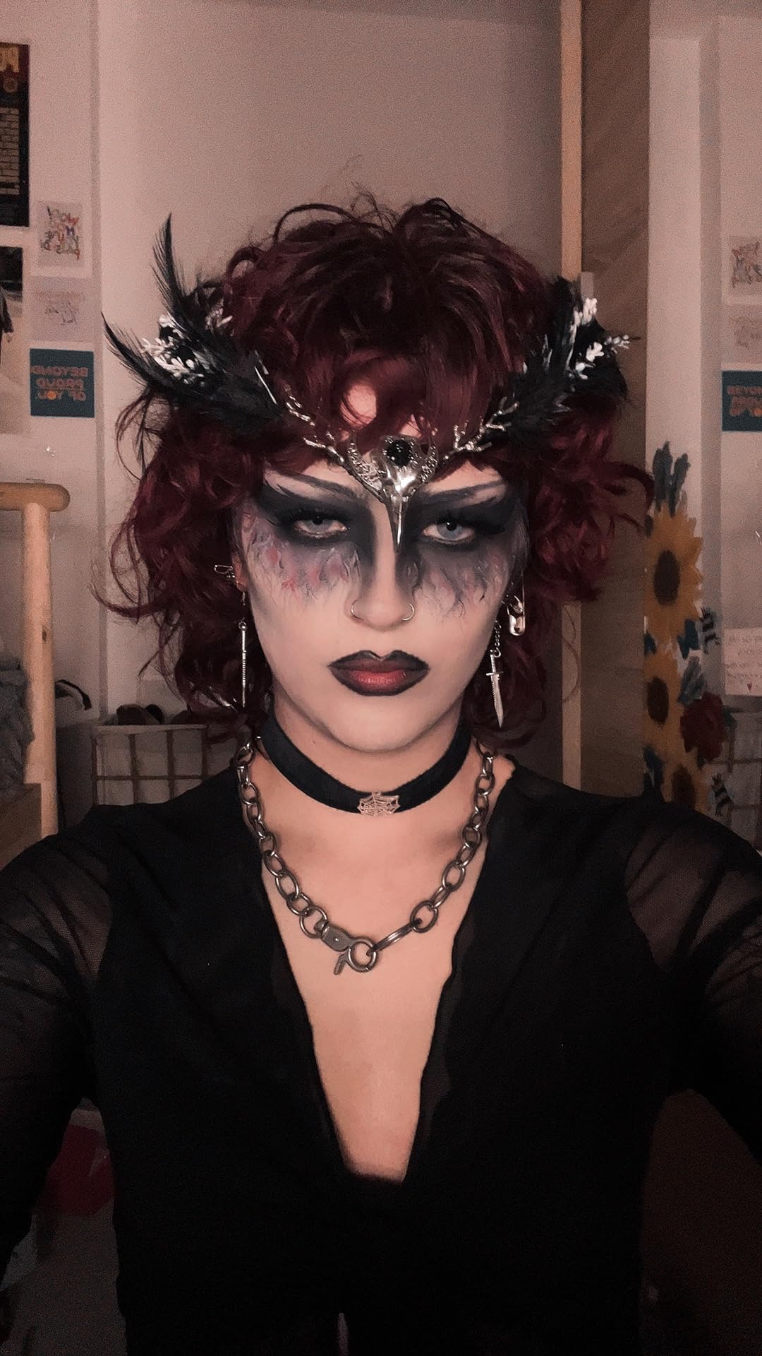 MOSTORY Handmade Black Raven Feather Crown – Gothic Circlet with Raven Skull & Dark Moon Tiara for Women & Girls