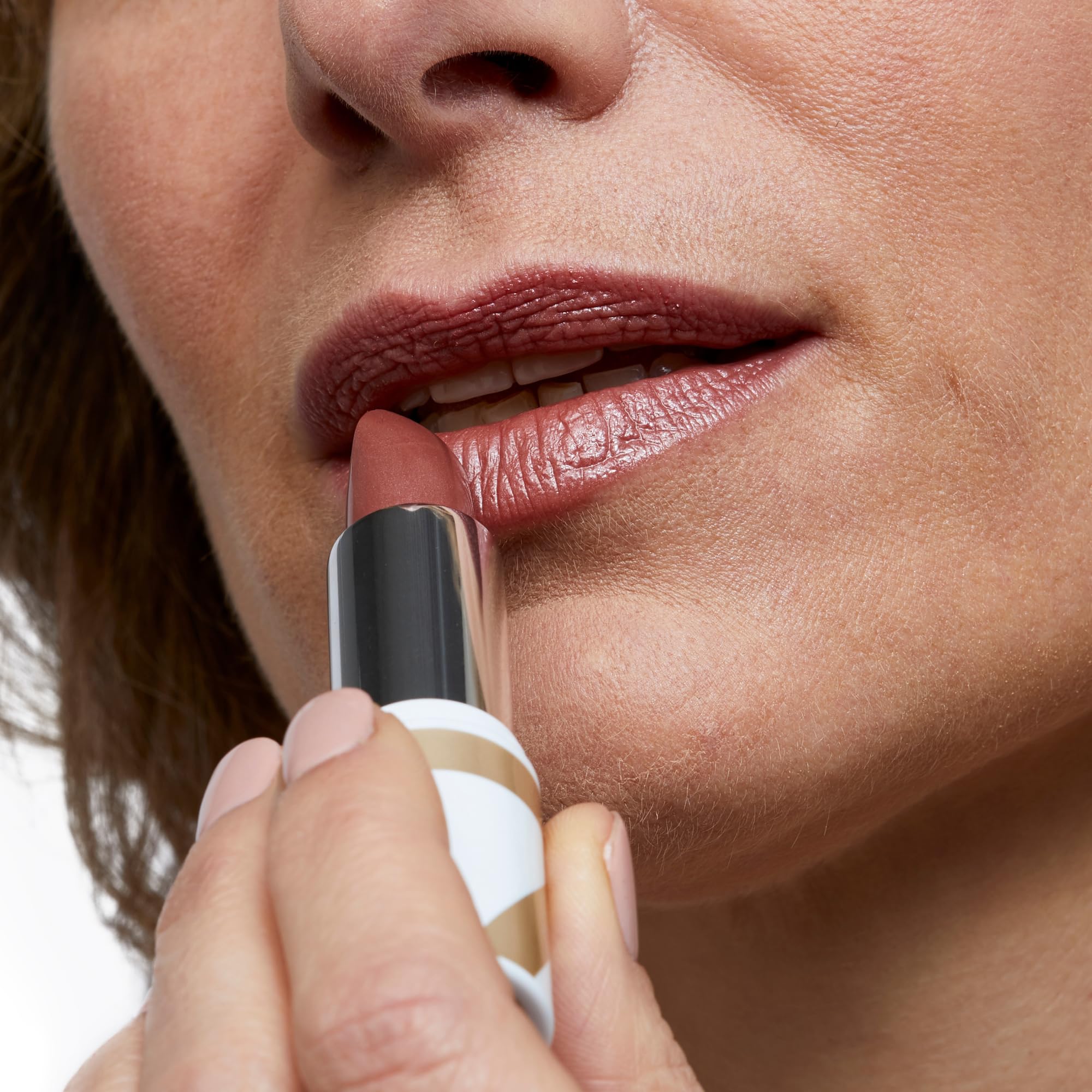 No7 Age Defying Lipstick Berry Shine – Hydrating Lipstick with Hyaluronic Acid for Plump, Smoother Lips