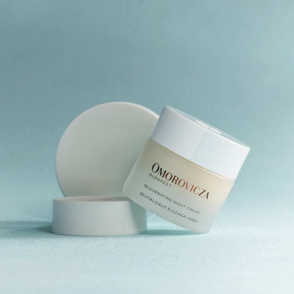 Omorovicza Rejuvenating Night Cream – Restorative Overnight Moisturizer with Hazelnut Peptide & Plum Almond Oil
