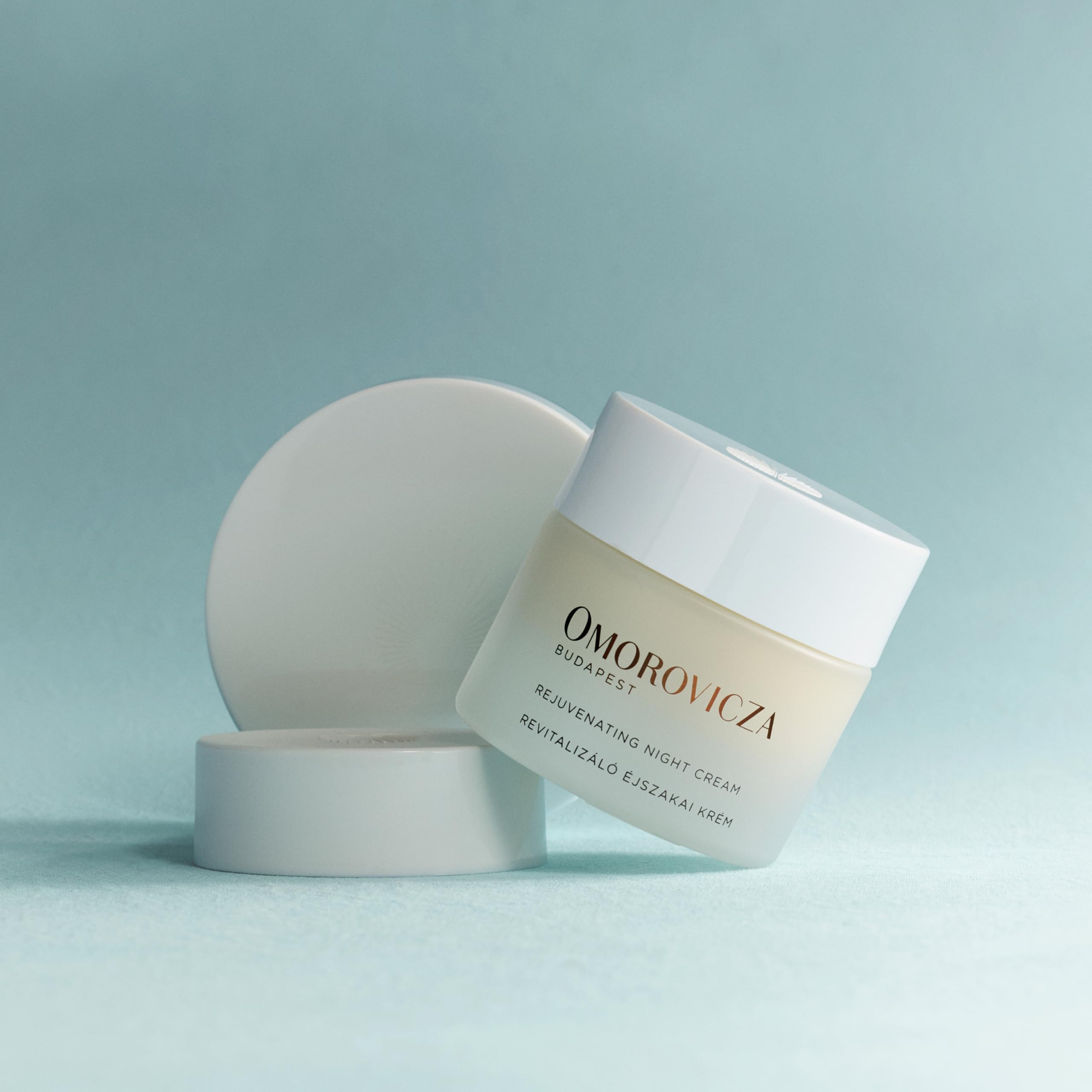 Omorovicza Rejuvenating Night Cream – Restorative Overnight Moisturizer with Hazelnut Peptide & Plum Almond Oil