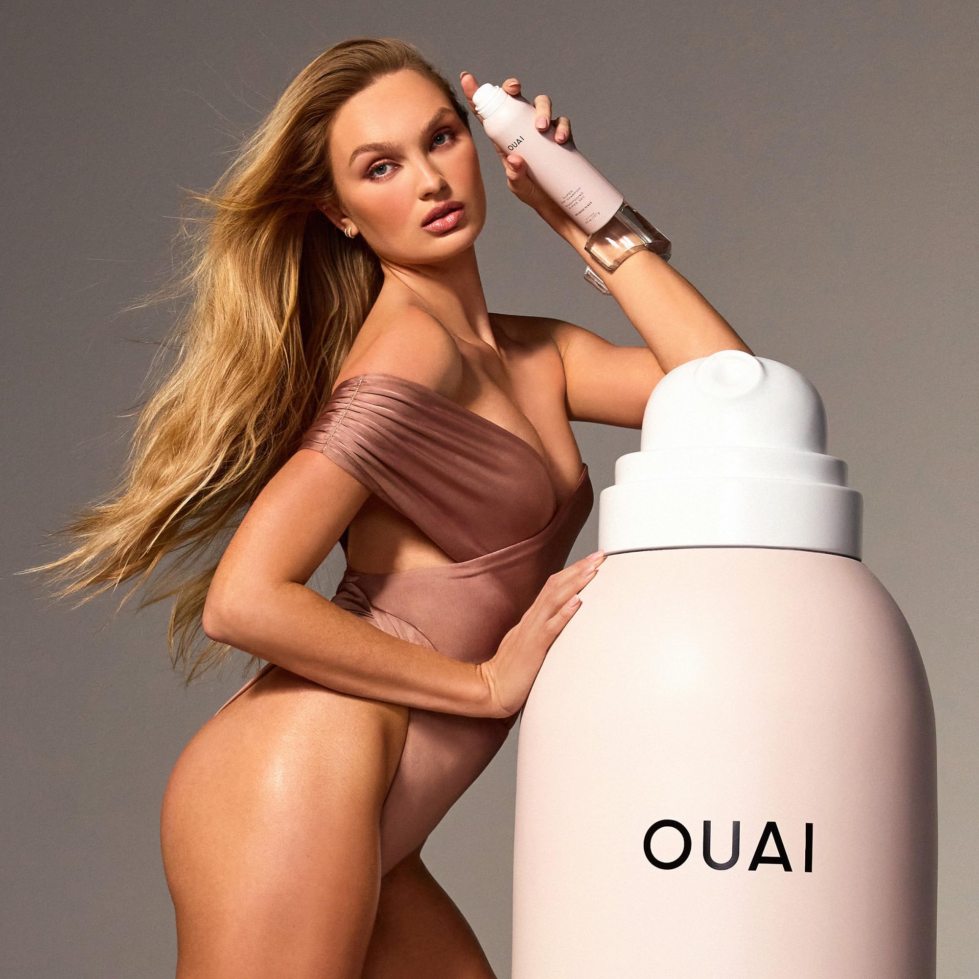OUAI Super Travel Size Dry Shampoo Melrose Place | Absorbs Oil & Long-Lasting Scent (2 oz)